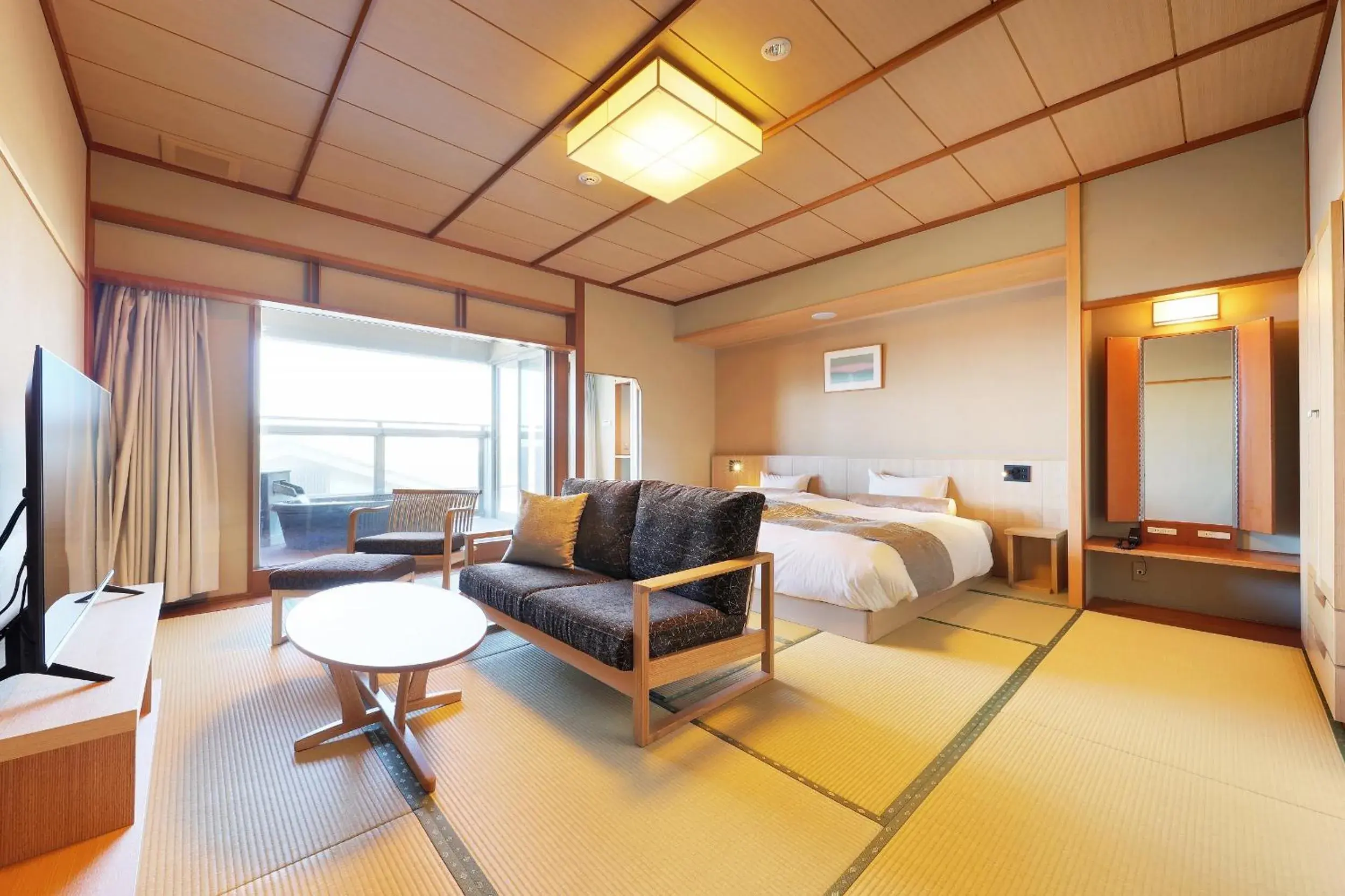 Photo of the whole room in Kaike Shogetsu Photo of the whole room in Kaike Shogetsu