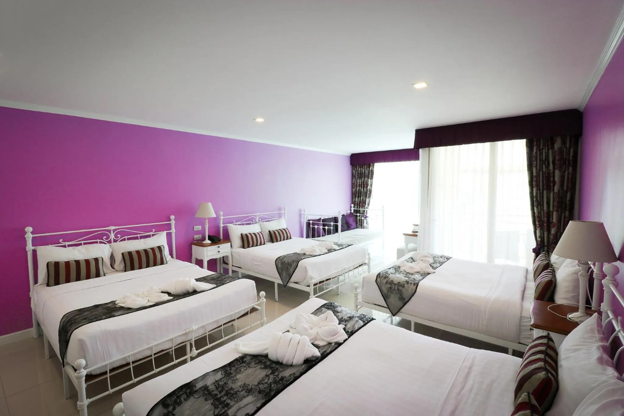 Bedroom, Bed in Suan Sai Yok Resort