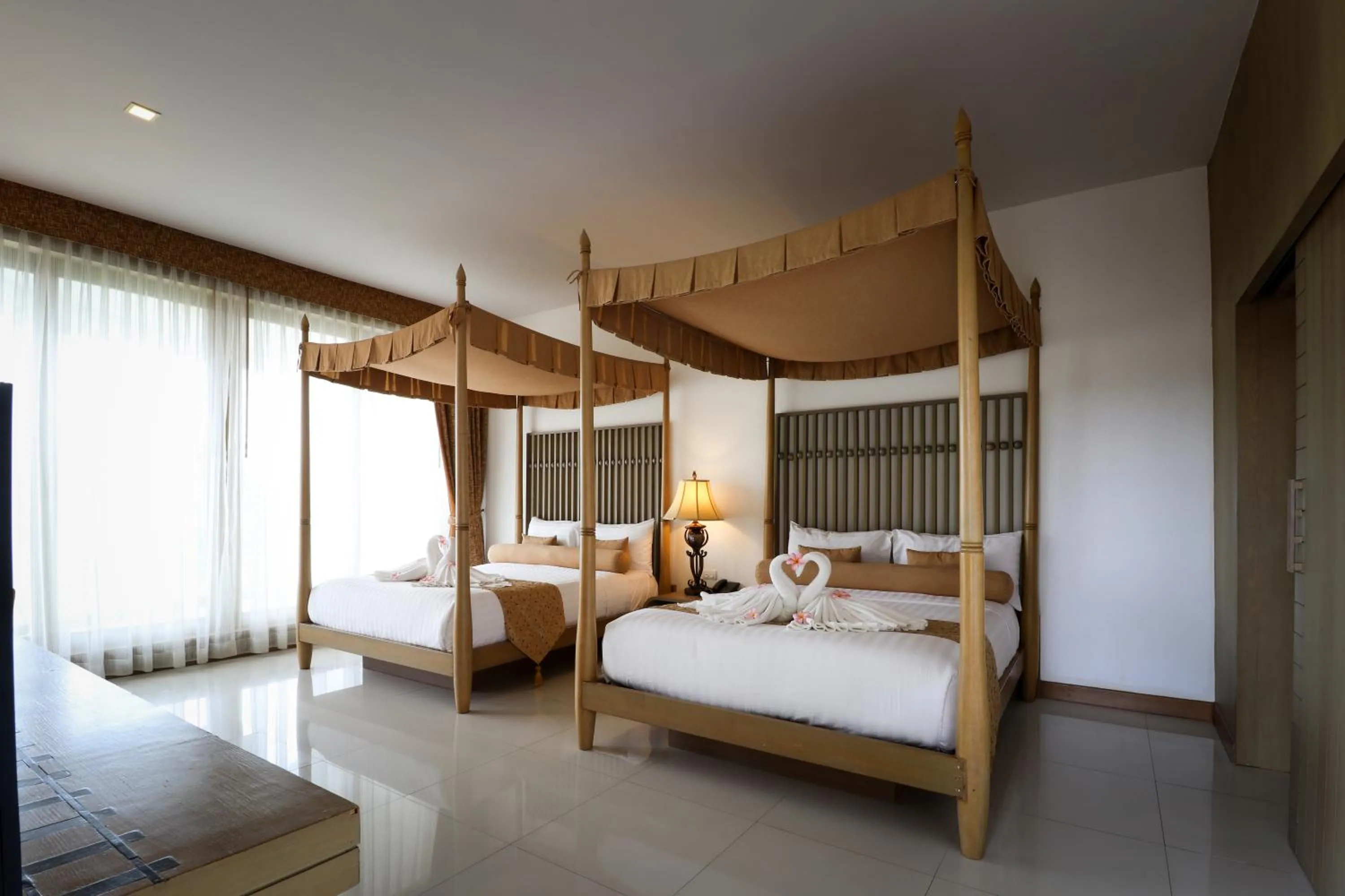 Bedroom, Bed in Suan Sai Yok Resort