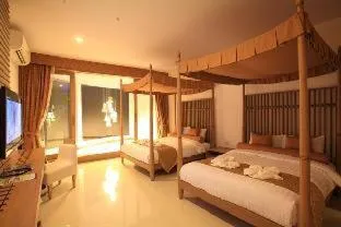 Bed in Suan Sai Yok Resort