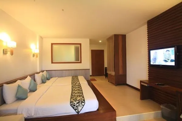 Bed in Suan Sai Yok Resort