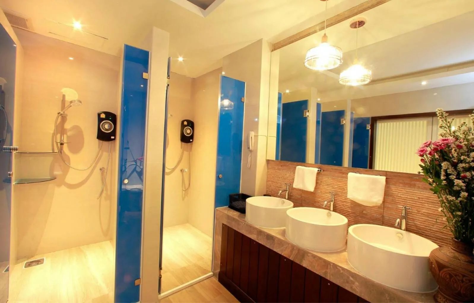 Bathroom in Suan Sai Yok Resort