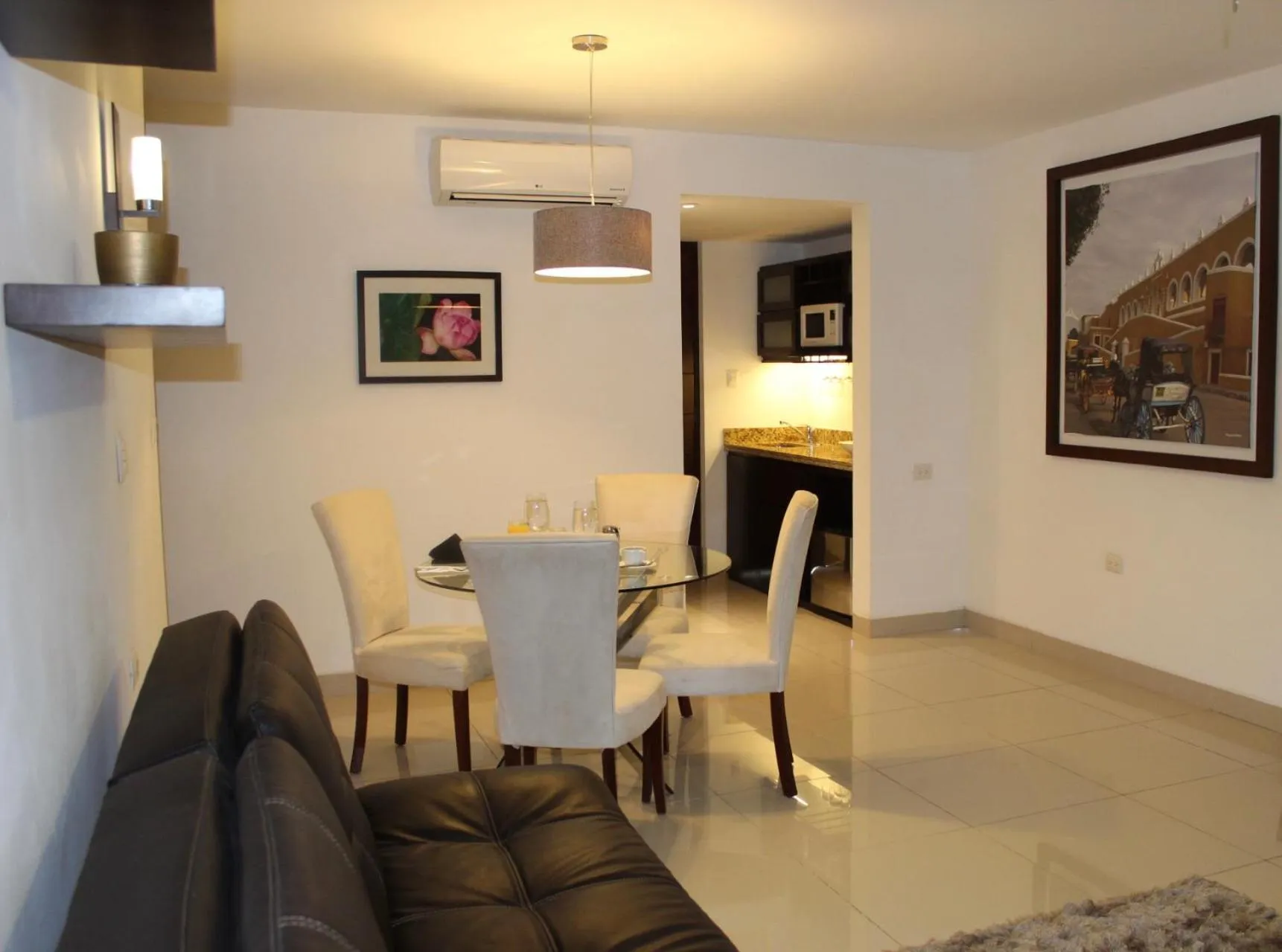 Dining area in Mesón de la Luna Hotel & Spa