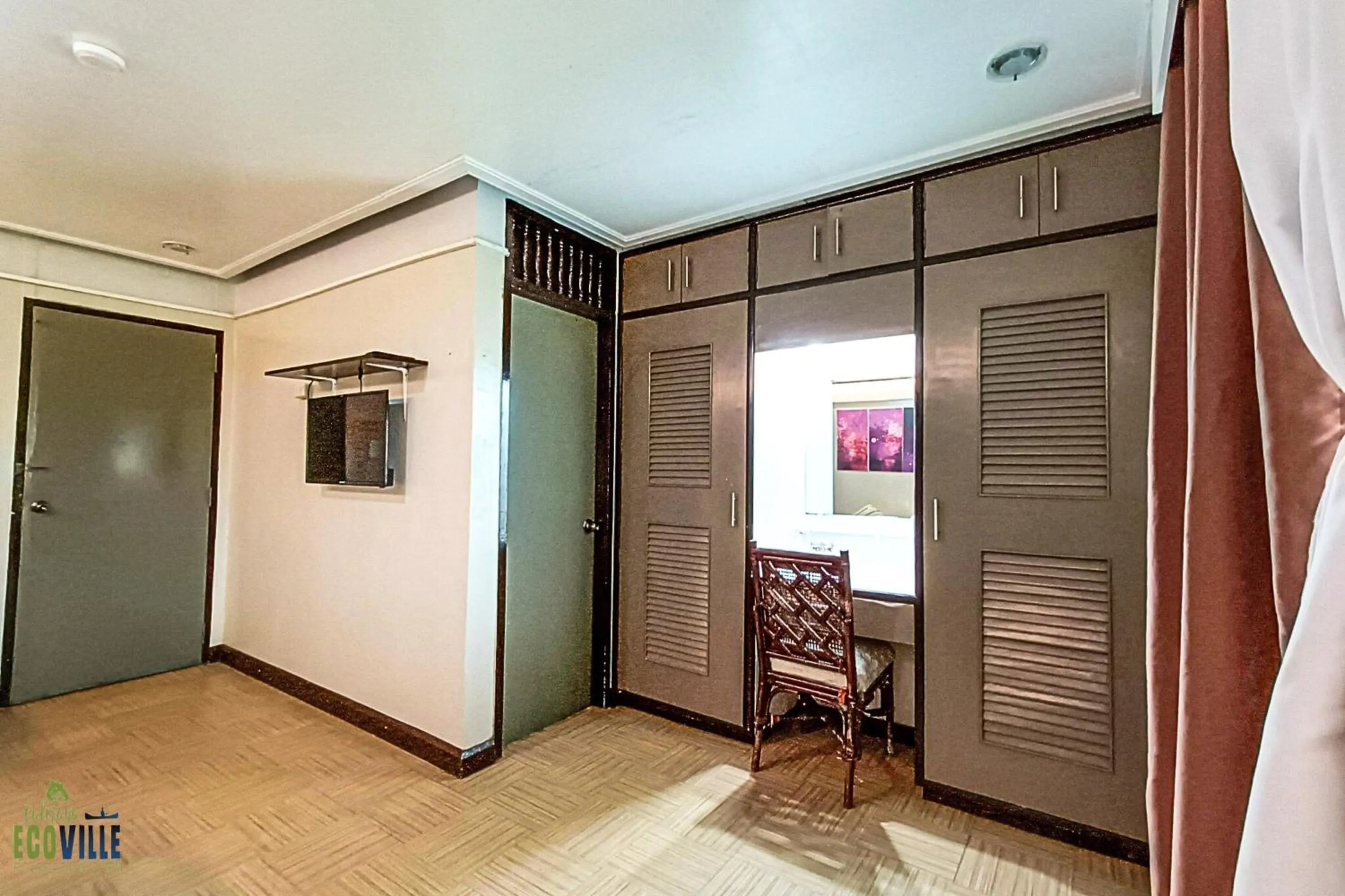 wardrobe in Caliraya Ecoville Recreation and Farm Resort