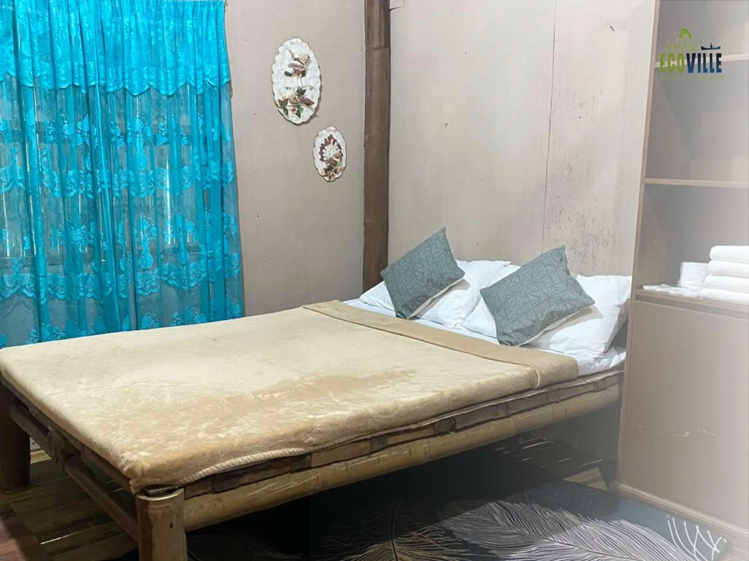 Bed in Caliraya Ecoville Recreation and Farm Resort