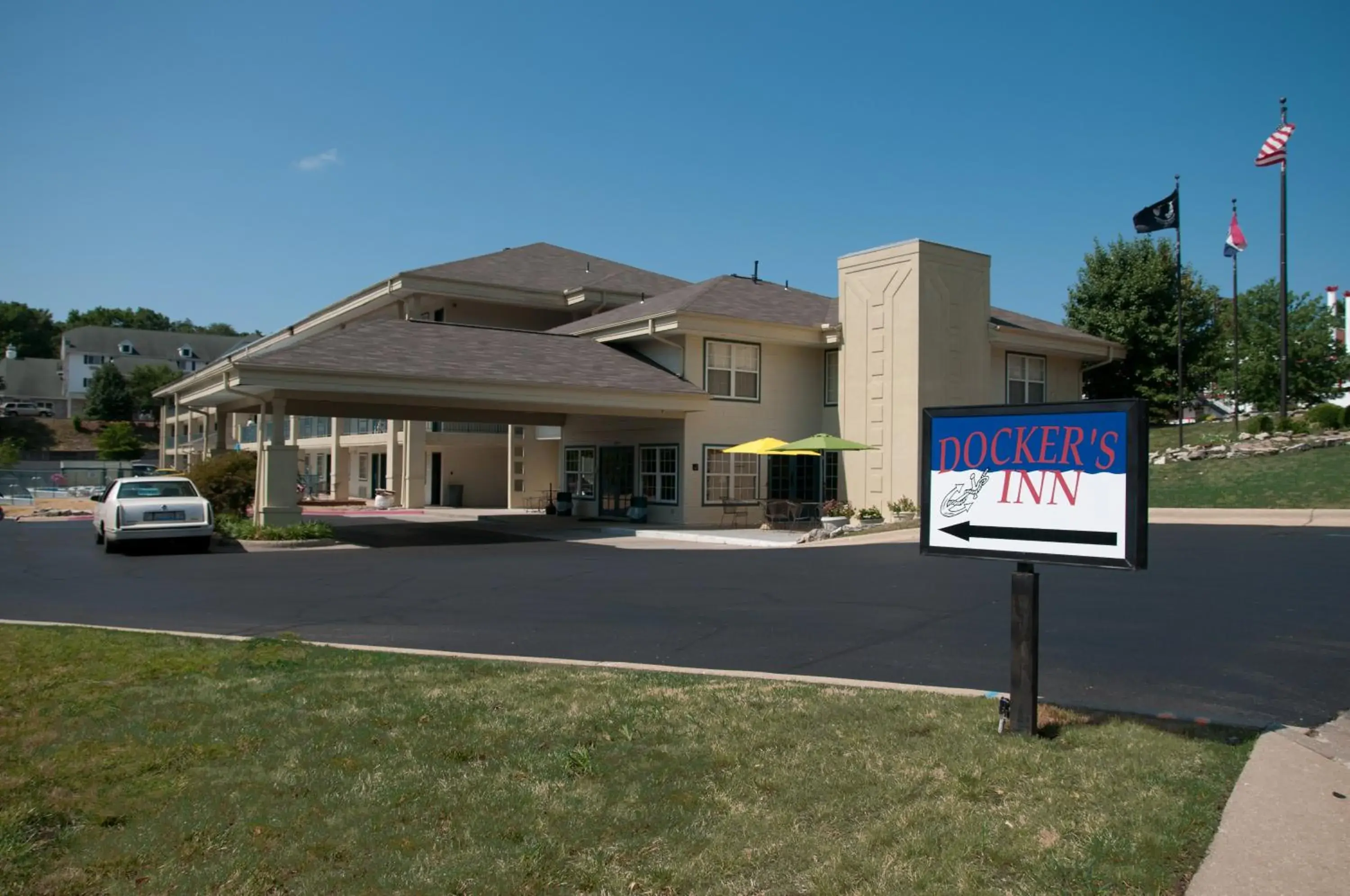 Property building in Docker's Inn Property building in Docker's Inn