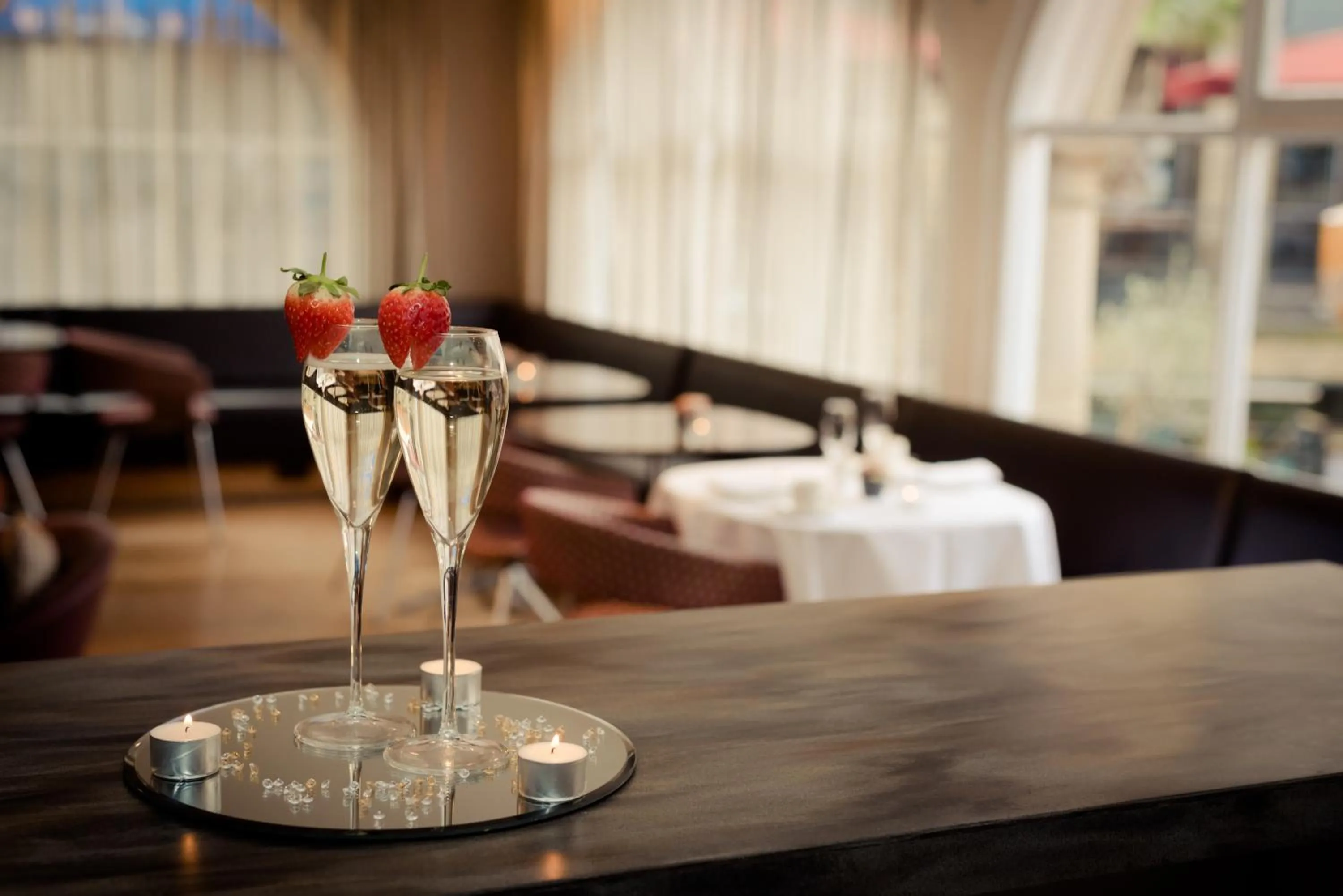 Drinks in Leopold Hotel