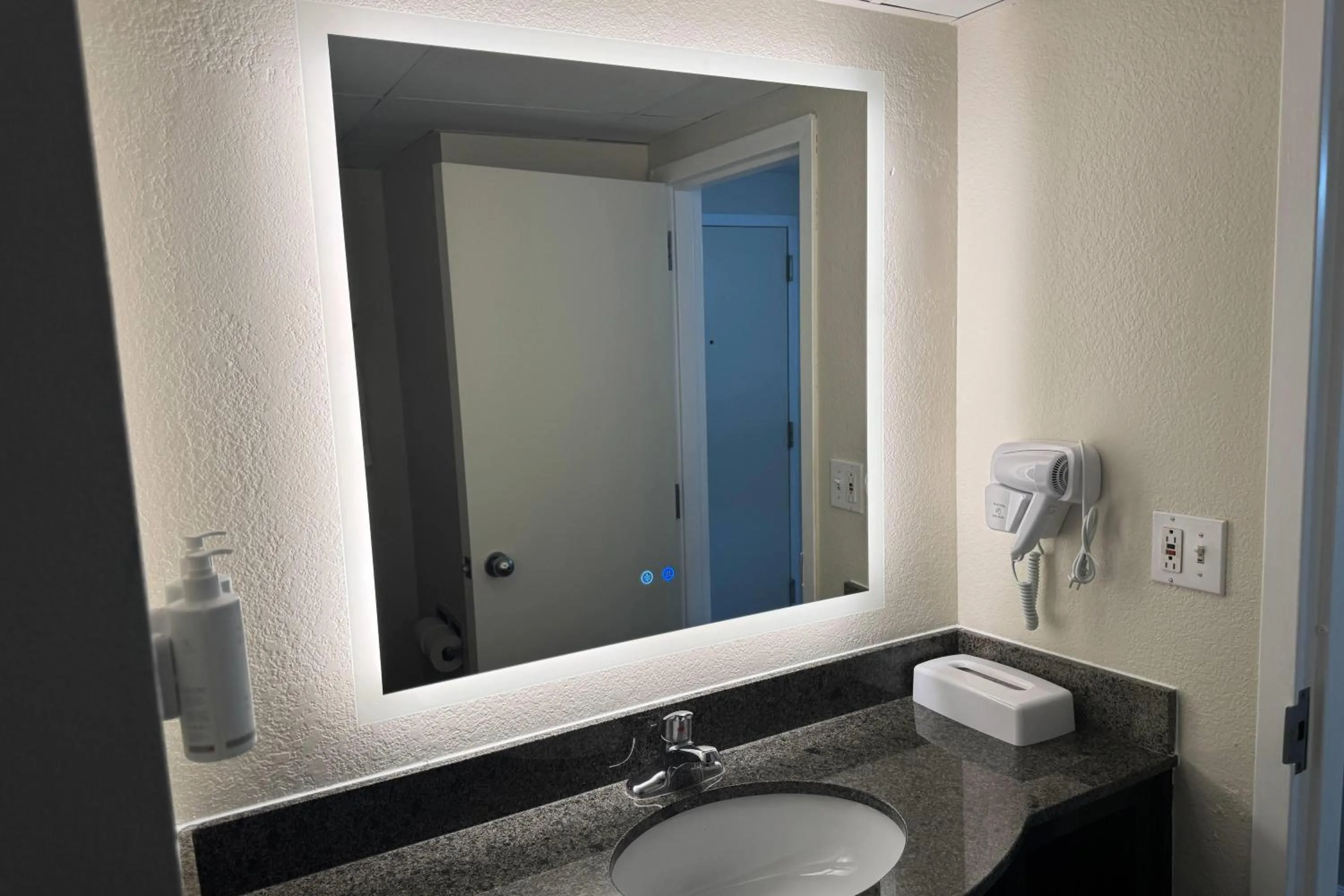 Bathroom in Days Inn & Suites by Wyndham Festus