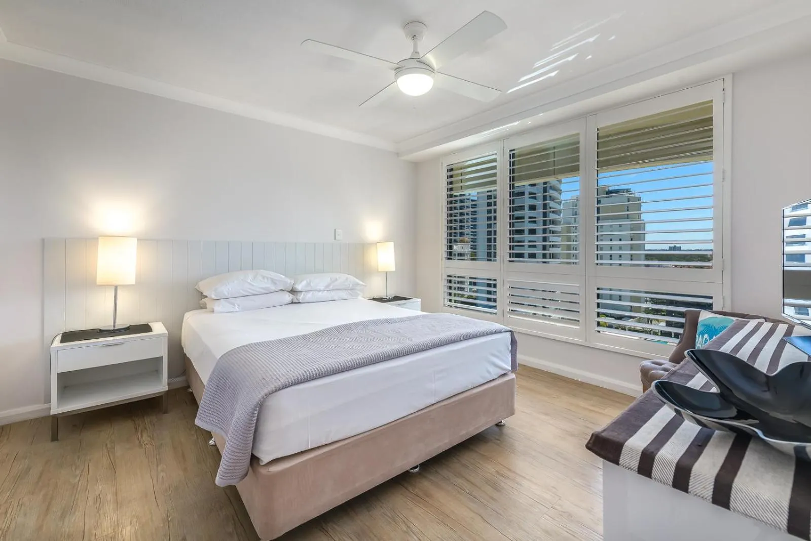 Photo of the whole room, Bed in Victoria Square Apartments