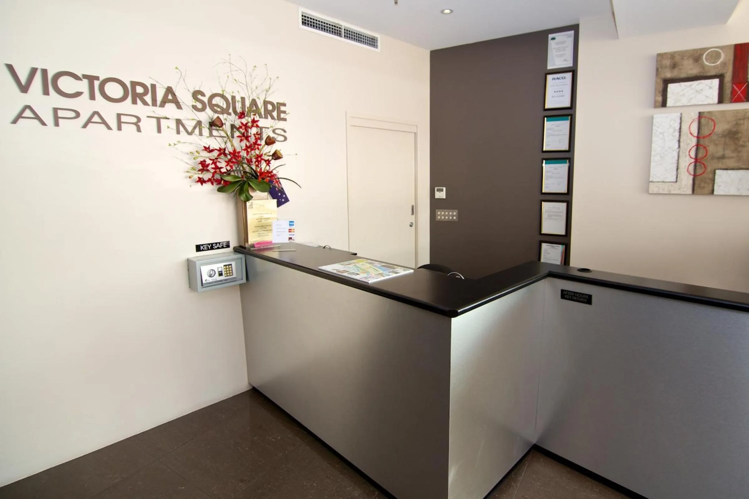 Facade/entrance in Victoria Square Apartments