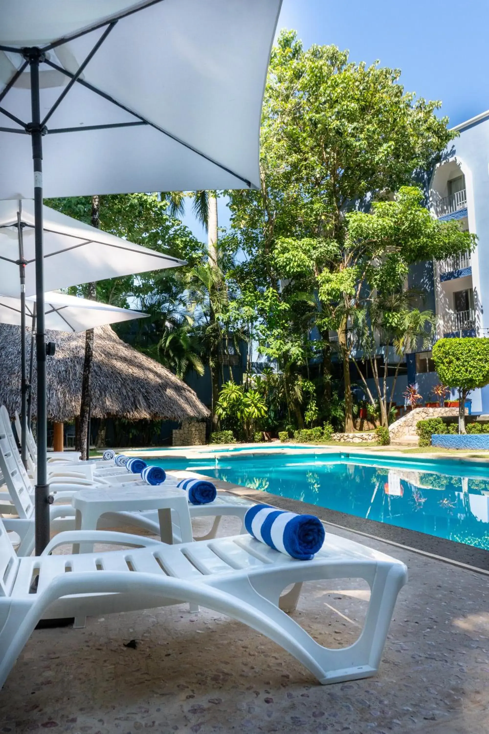 Swimming pool in Hotel Maya Palenque Swimming pool in Hotel Maya Palenque