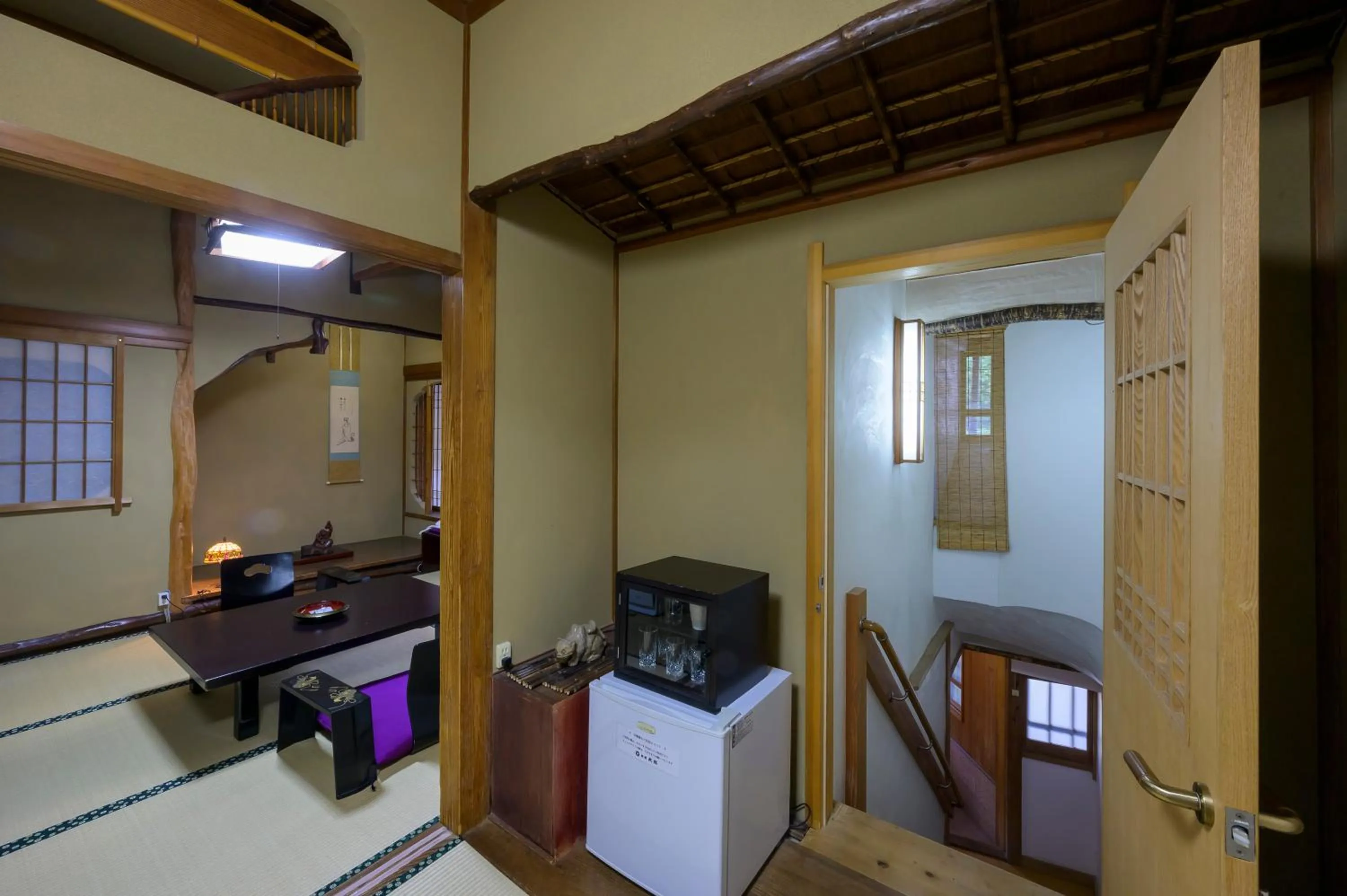 Photo of the whole room in Ryokan Ohashi