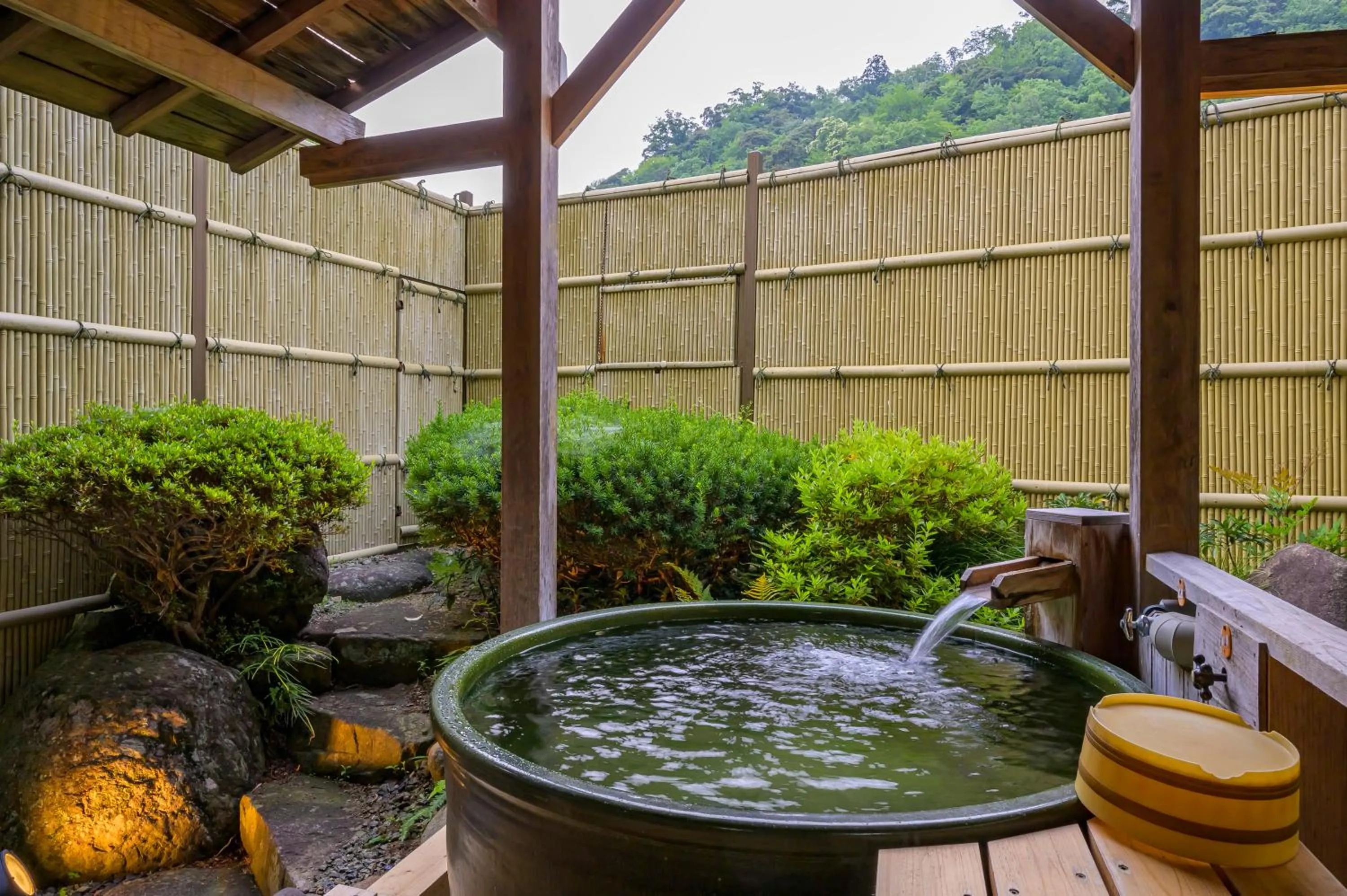 Hot Tub in Ryokan Ohashi