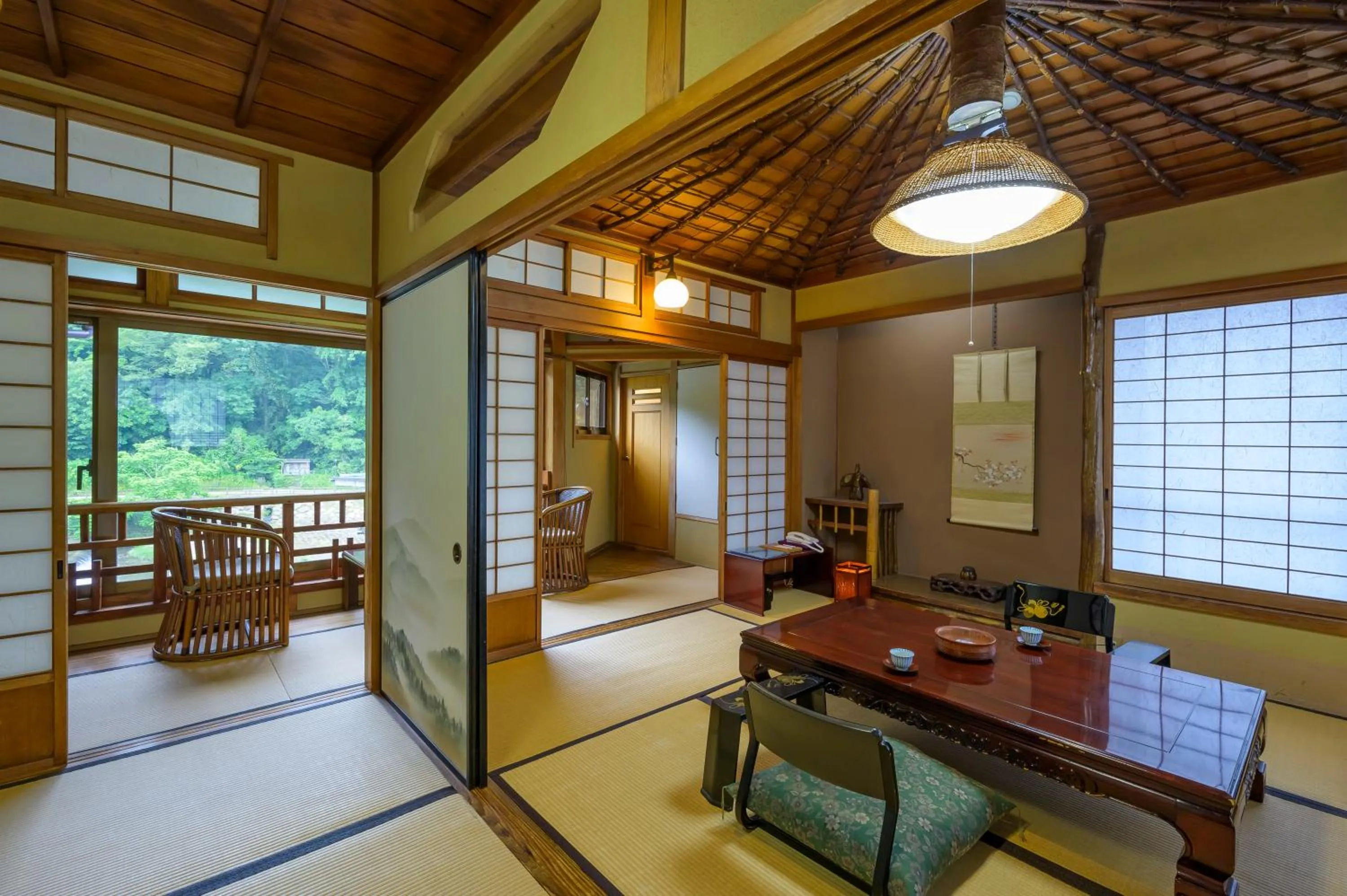Photo of the whole room in Ryokan Ohashi