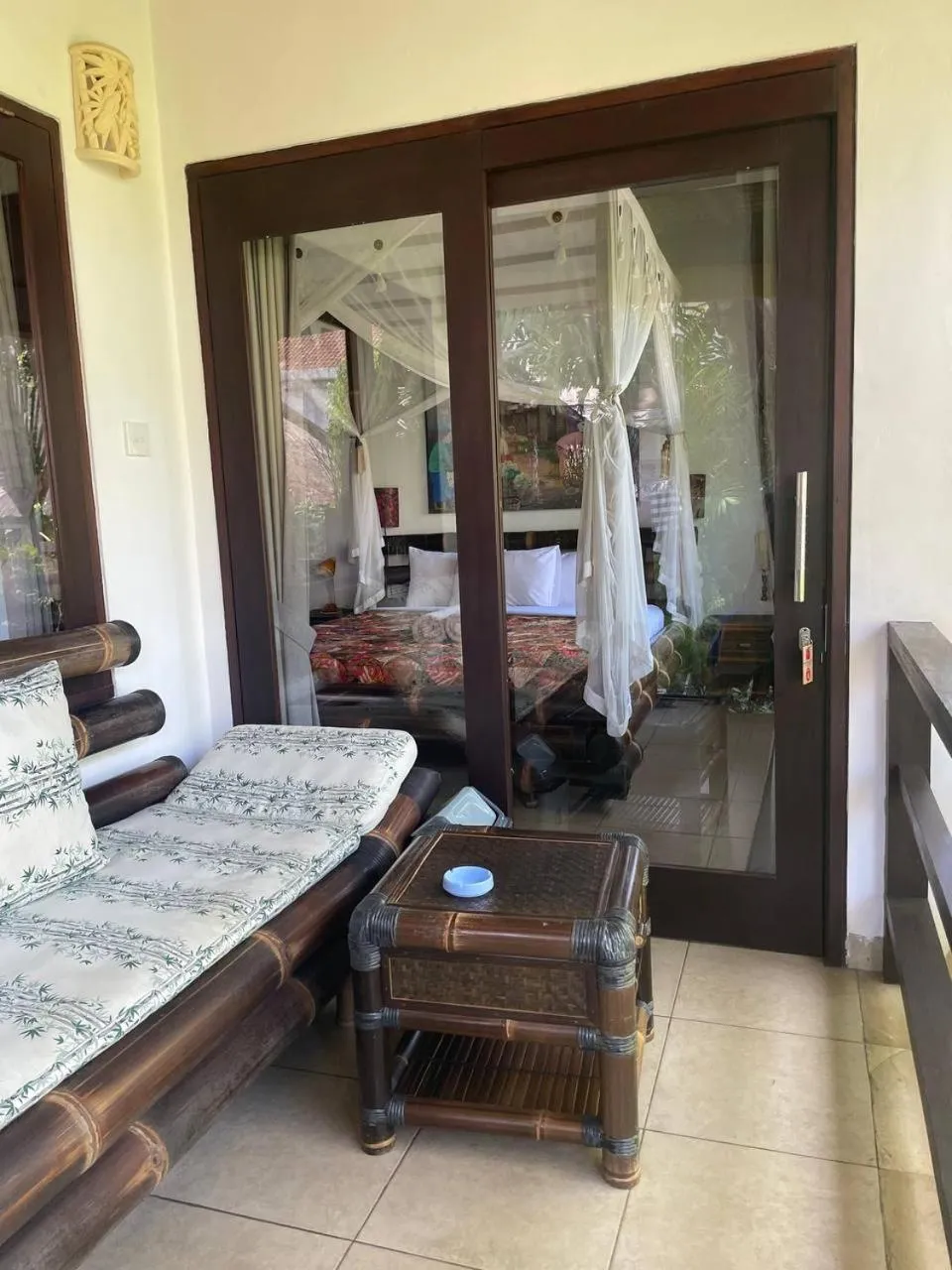 Seating area, Bed in Bali Dream House