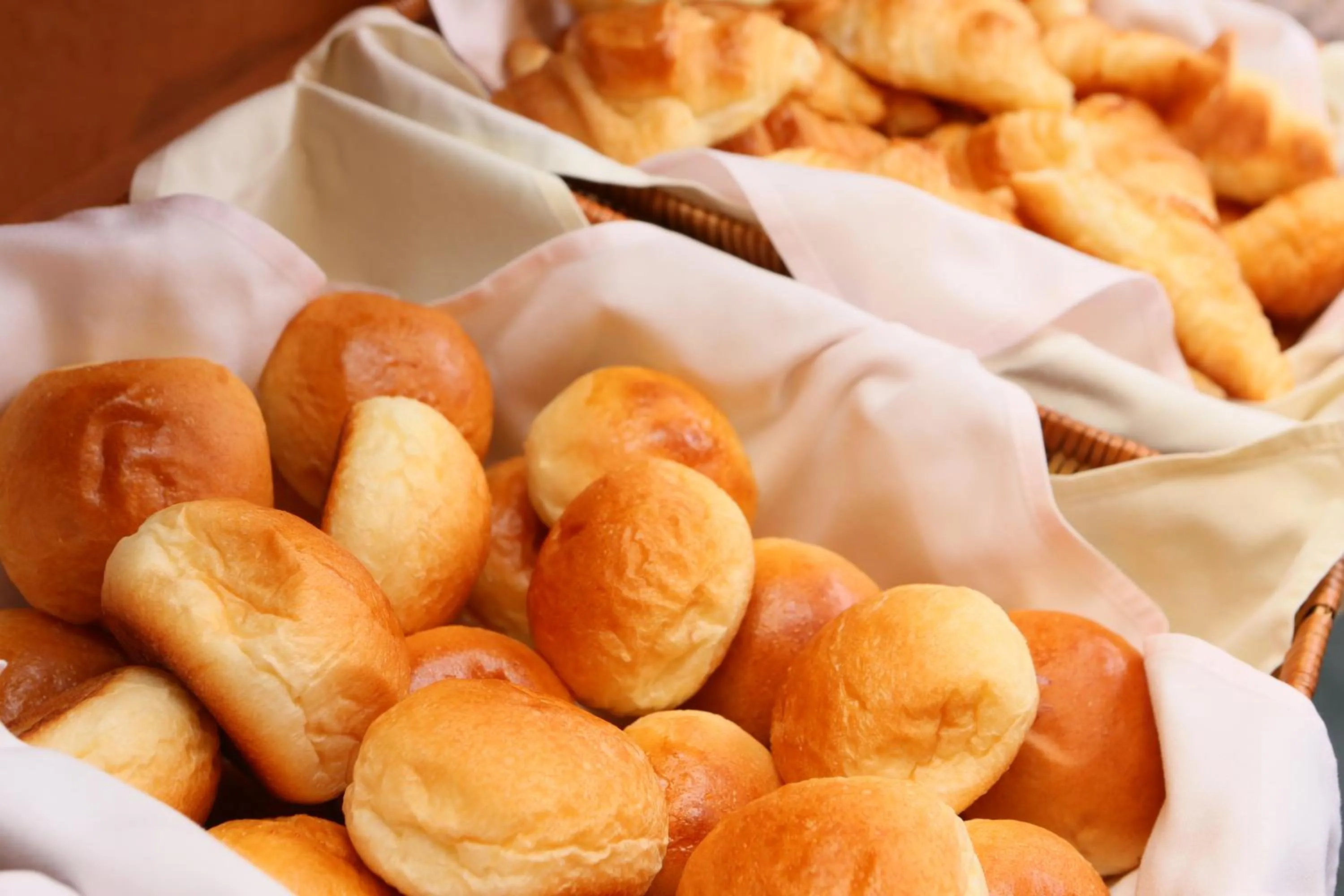 Food and drinks in Rako Hananoi Hotel