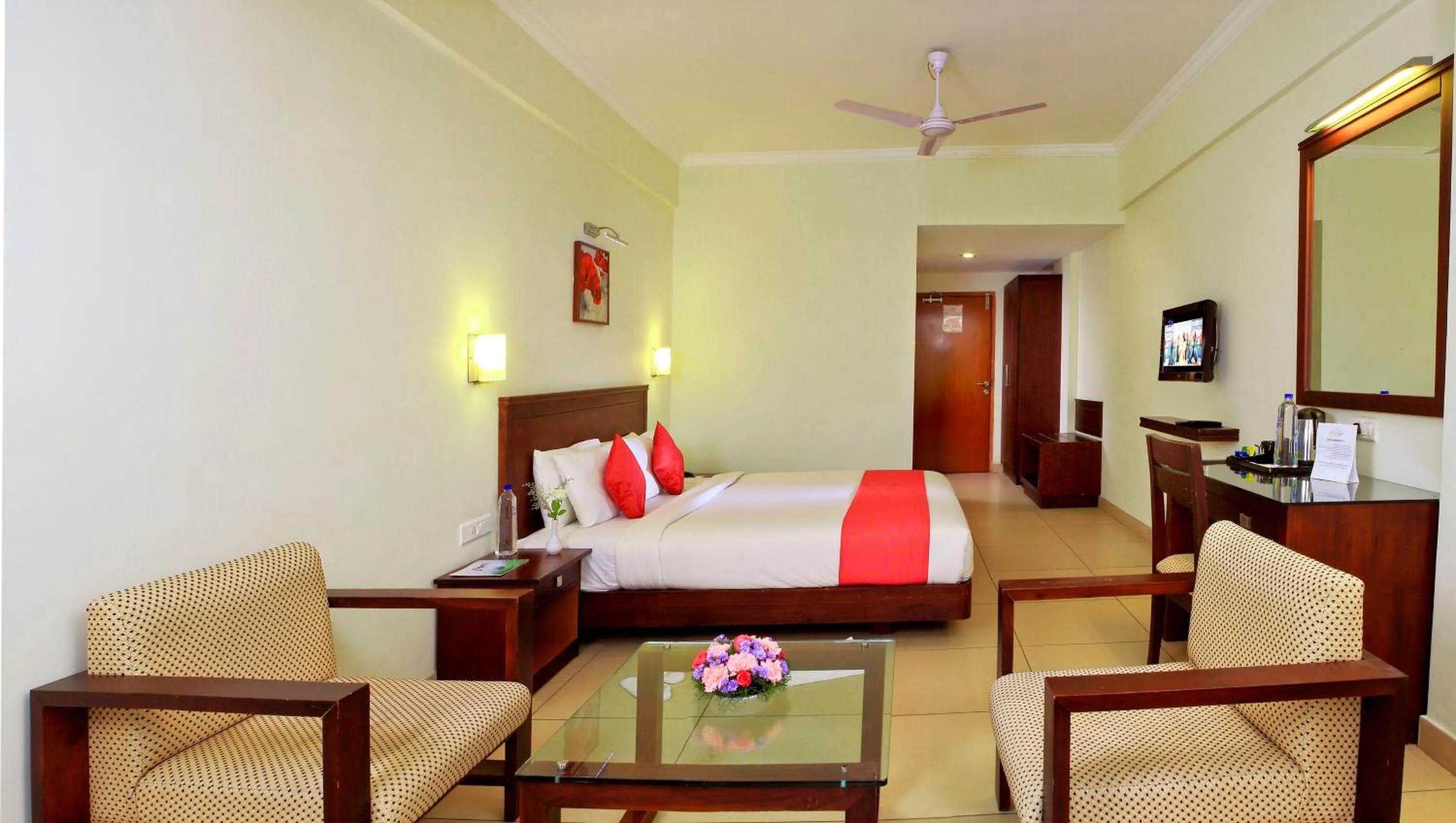 cot, Bed in Clouds Valley Hotel