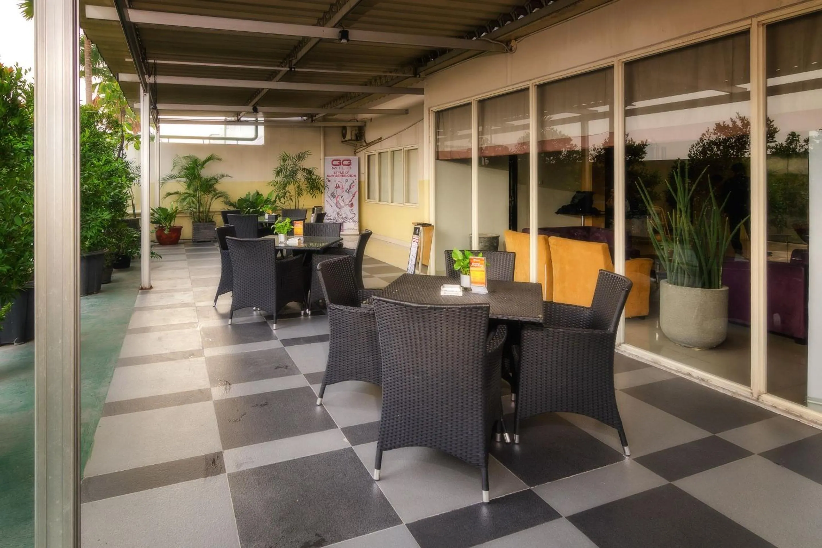 Garden in The Square Surabaya Hotel