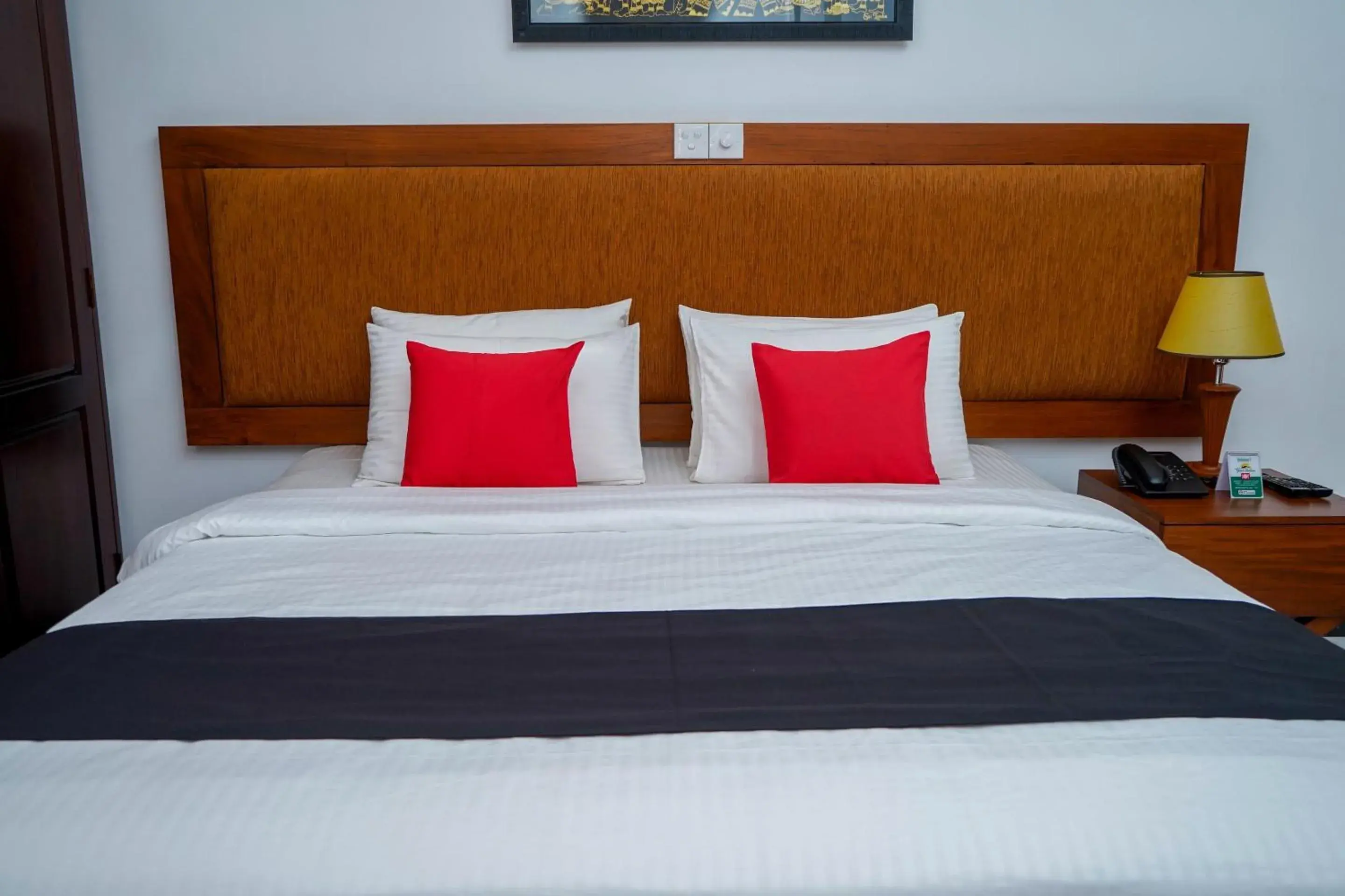 Deluxe Double Room - single occupancy in The Grand Hanthana Deluxe Double Room - single occupancy in The Grand Hanthana