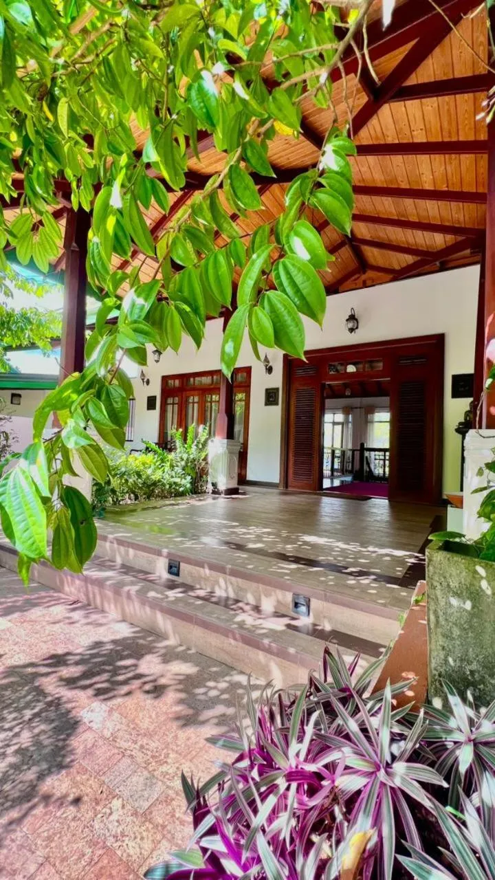 The Grand Hanthana