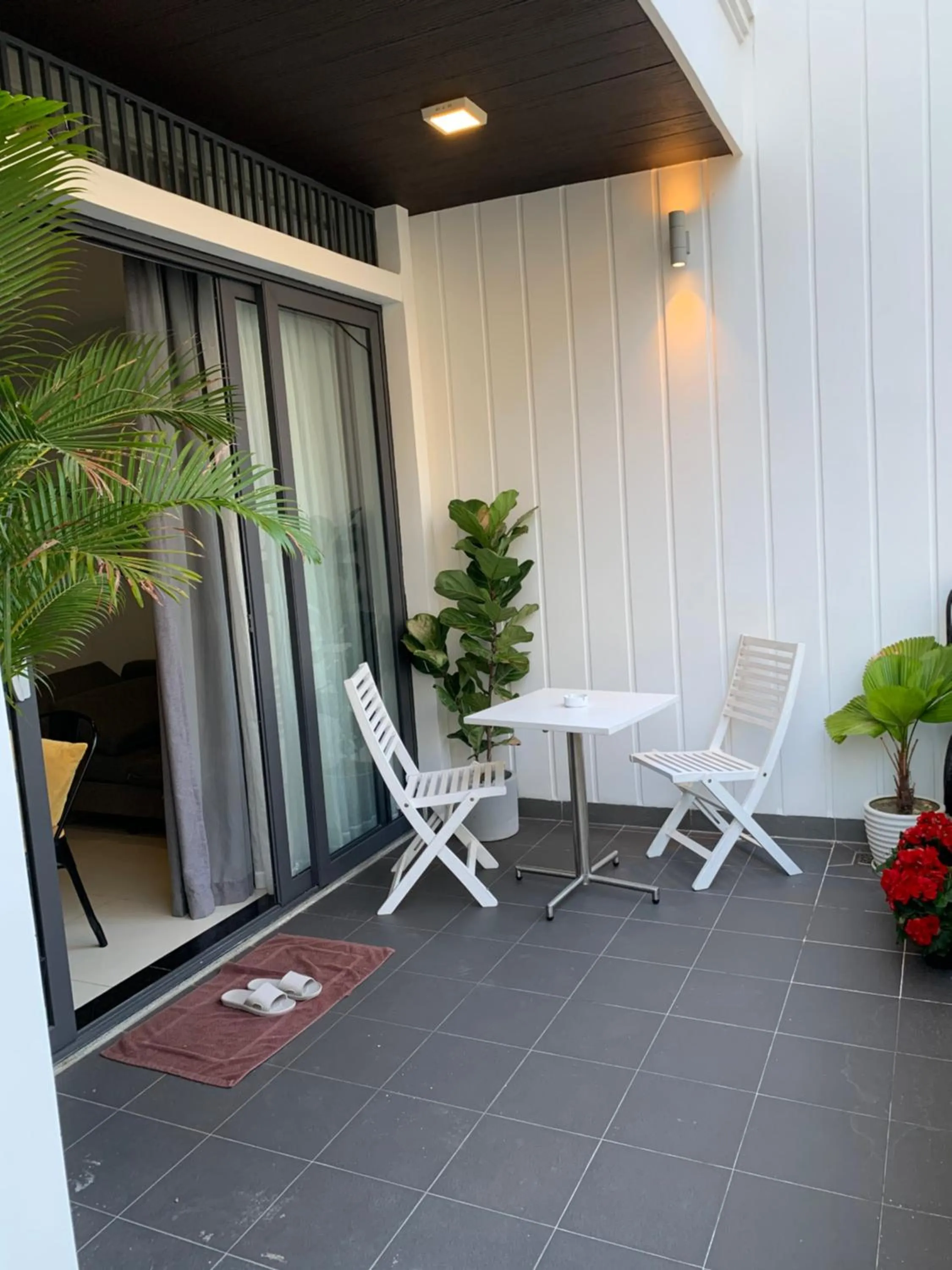 Moonlight House & Apartment Nha Trang