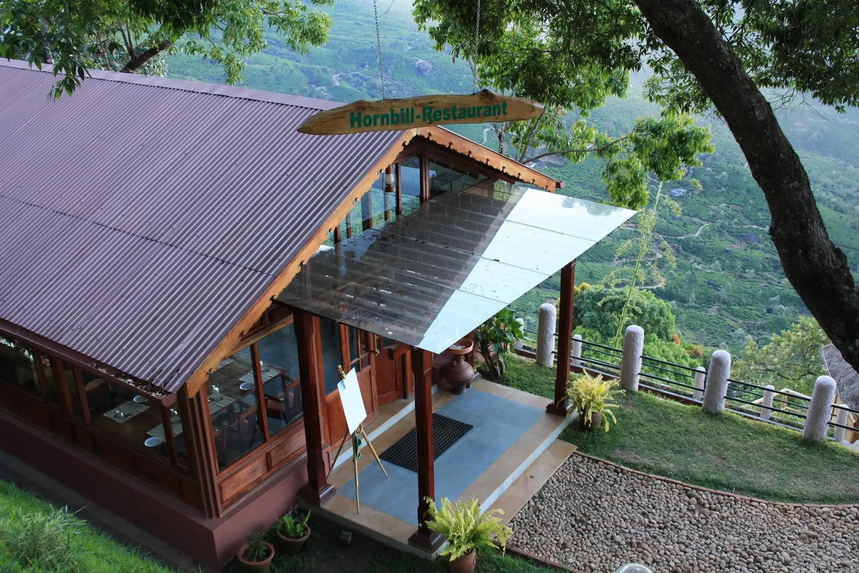 Restaurant/places to eat in Blackberry Hills Munnar Nature Resort & Spa Restaurant/places to eat in Blackberry Hills Munnar Nature Resort & Spa