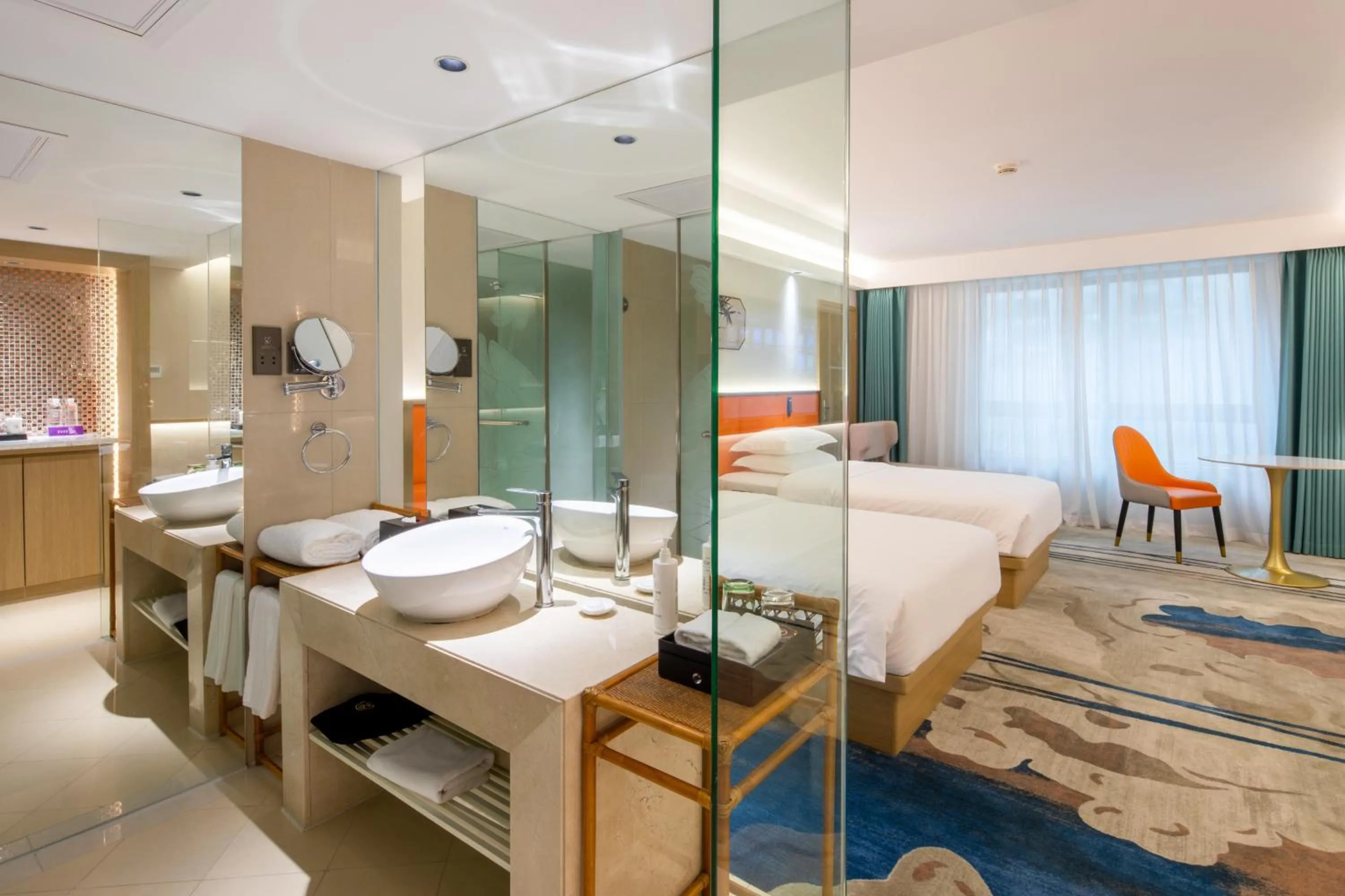 Photo of the whole room in Landmark International Hotel