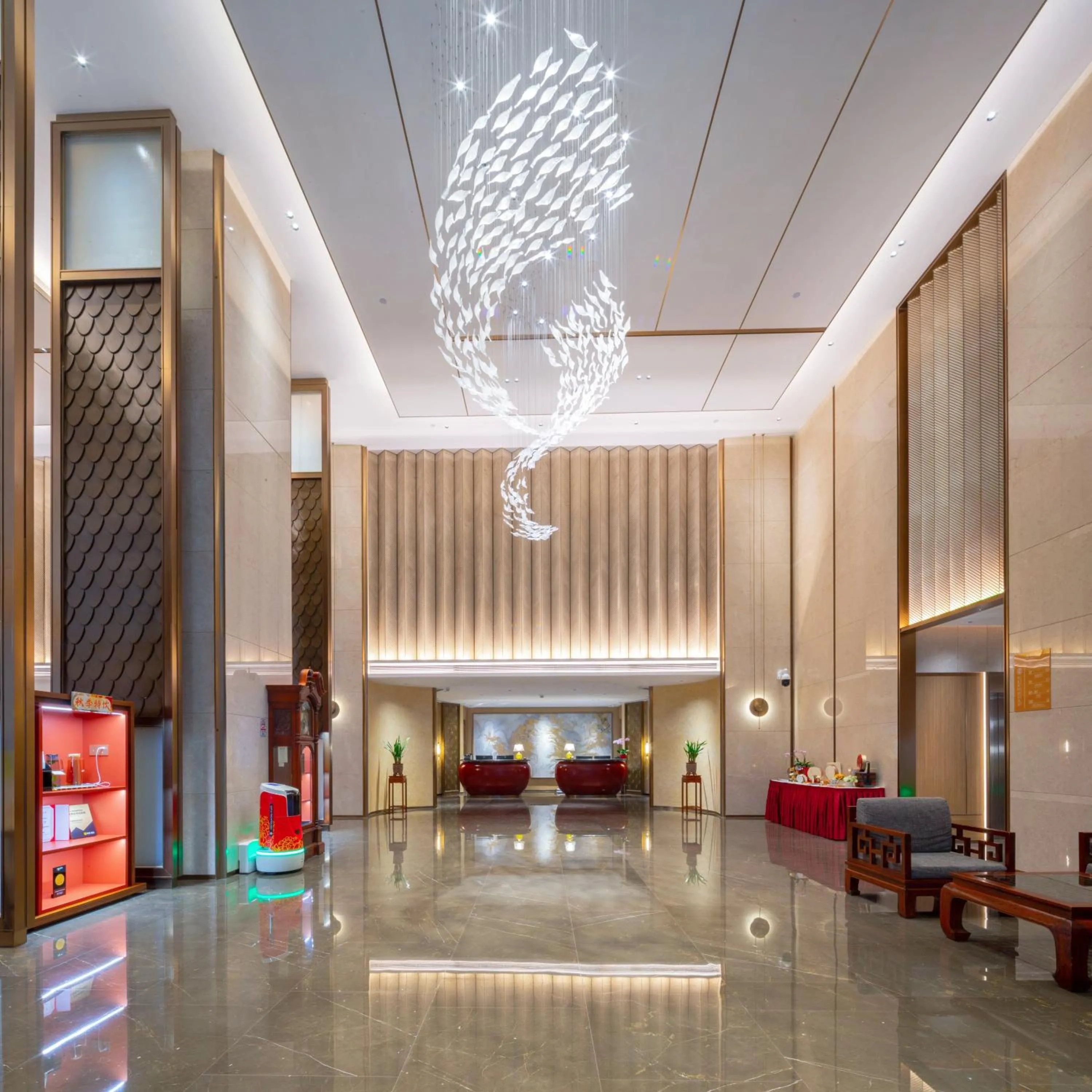 Lobby or reception in Landmark International Hotel