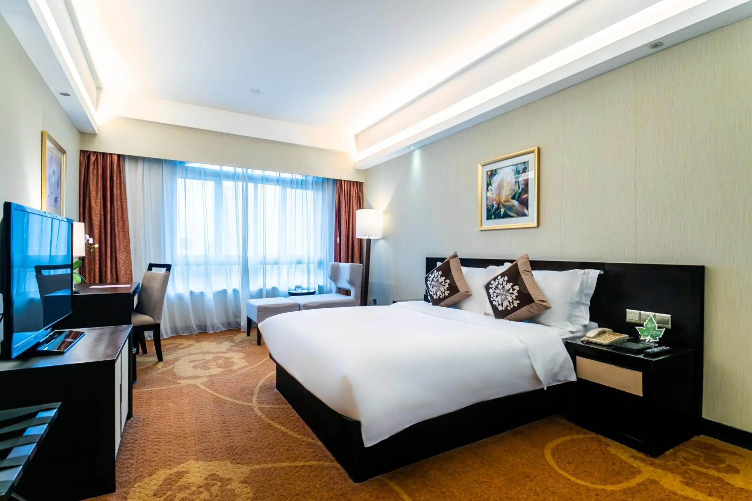 Superior Double Room in Landmark International Hotel