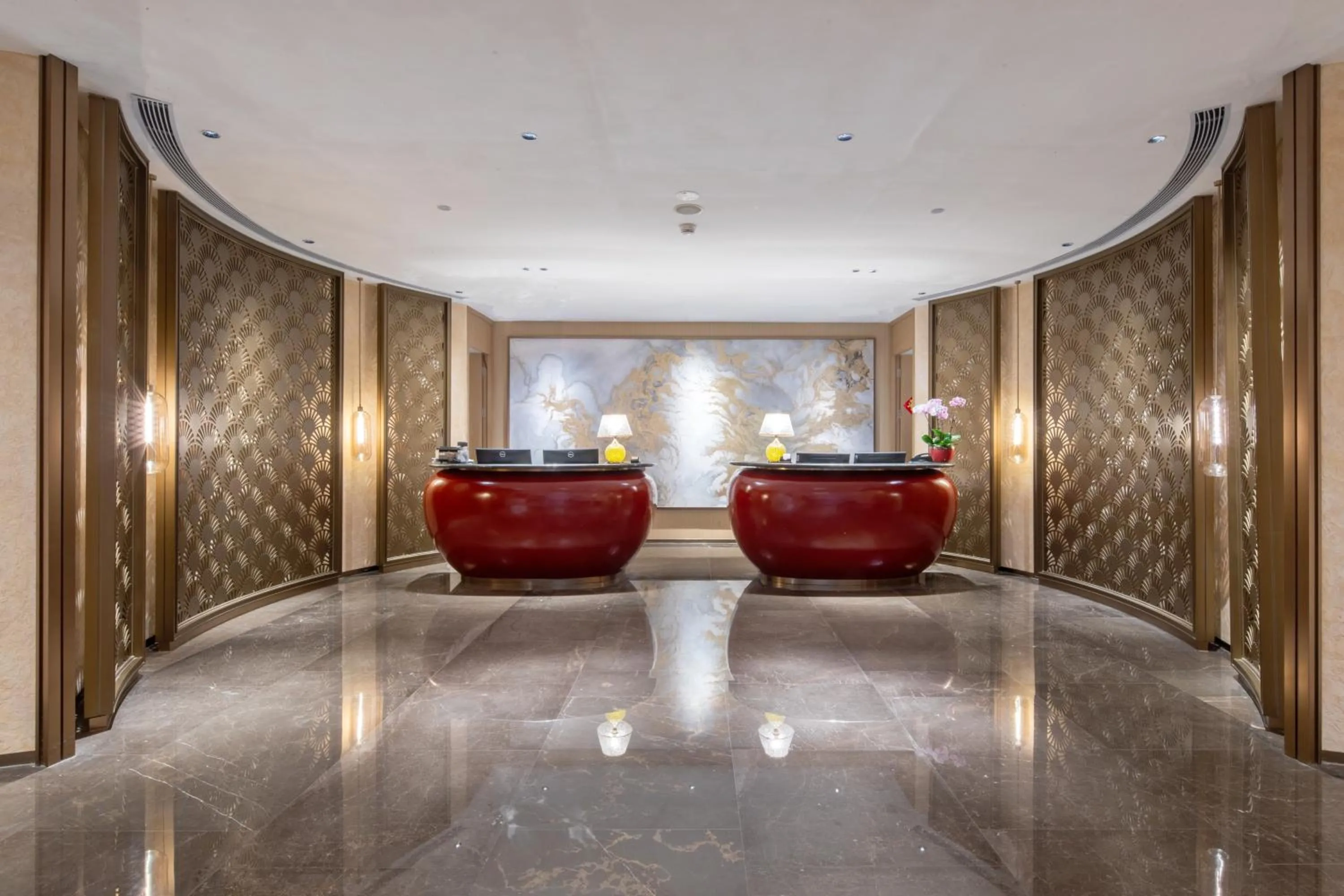 Lobby or reception in Landmark International Hotel
