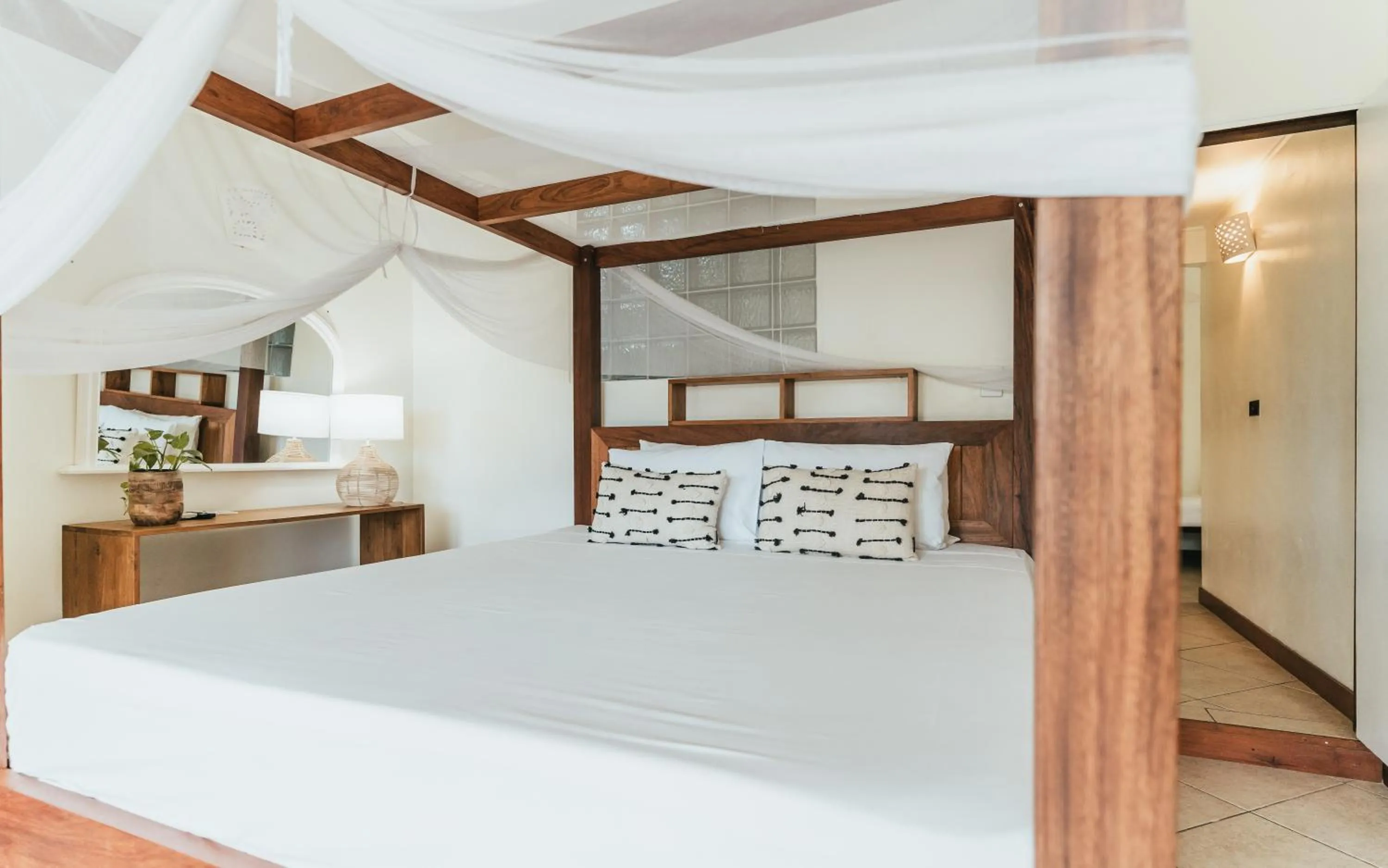 Bed in Fatumaru Lodge