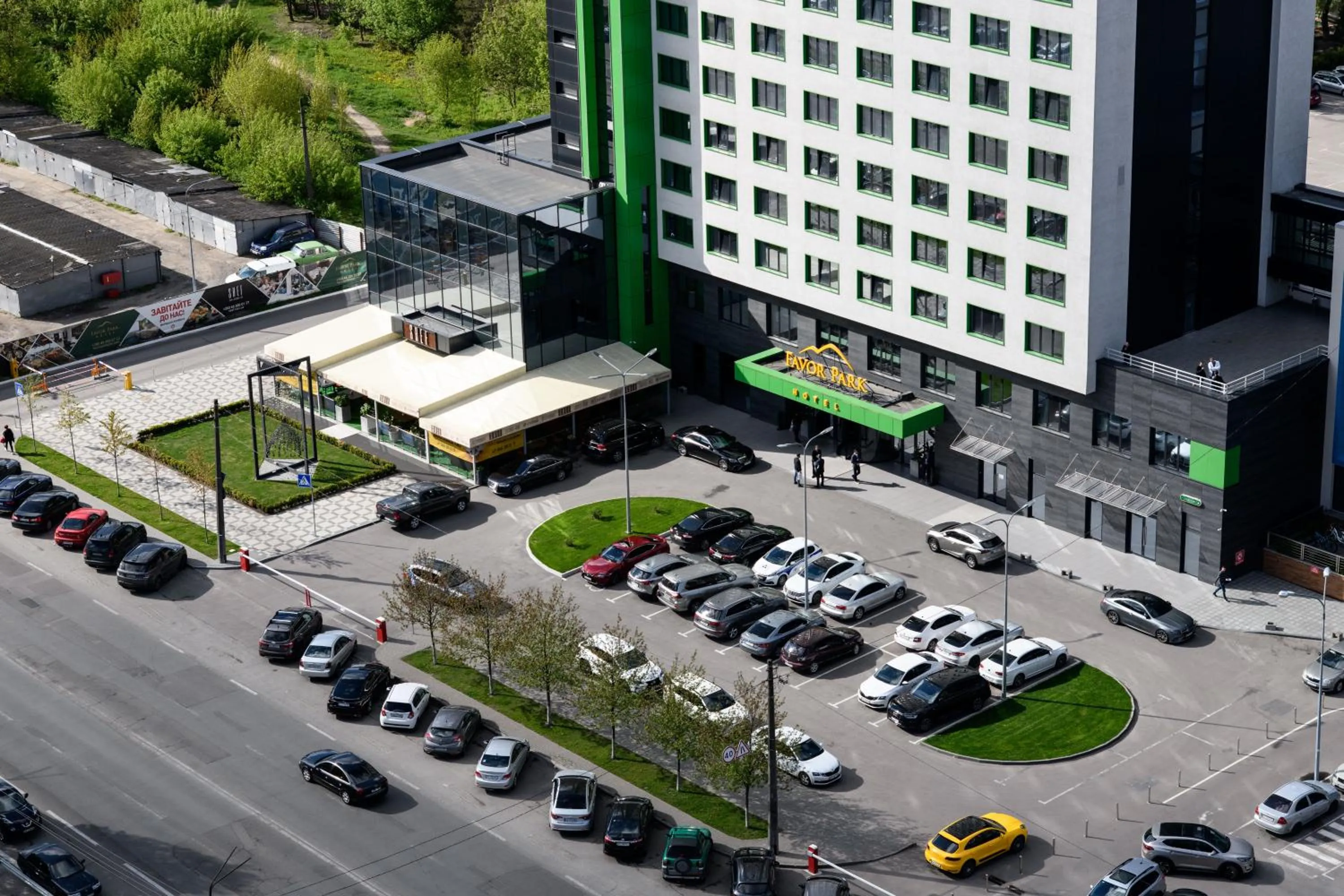 Property building in Favor Park Hotel