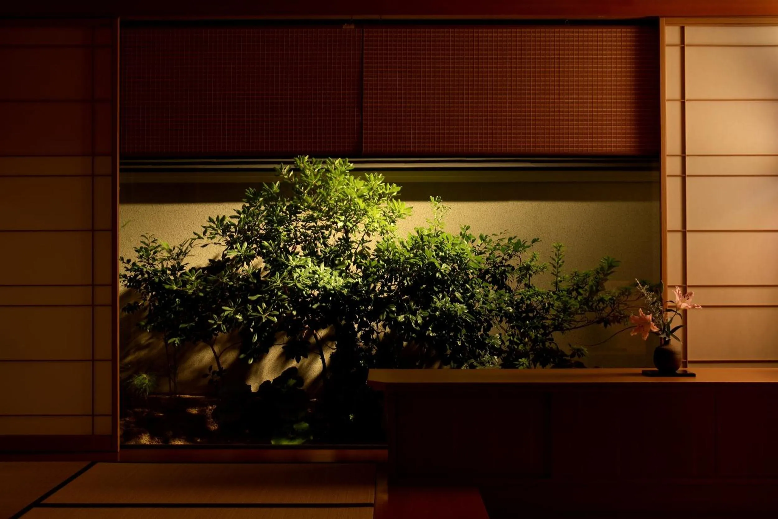 Decorative detail in Kasuitei