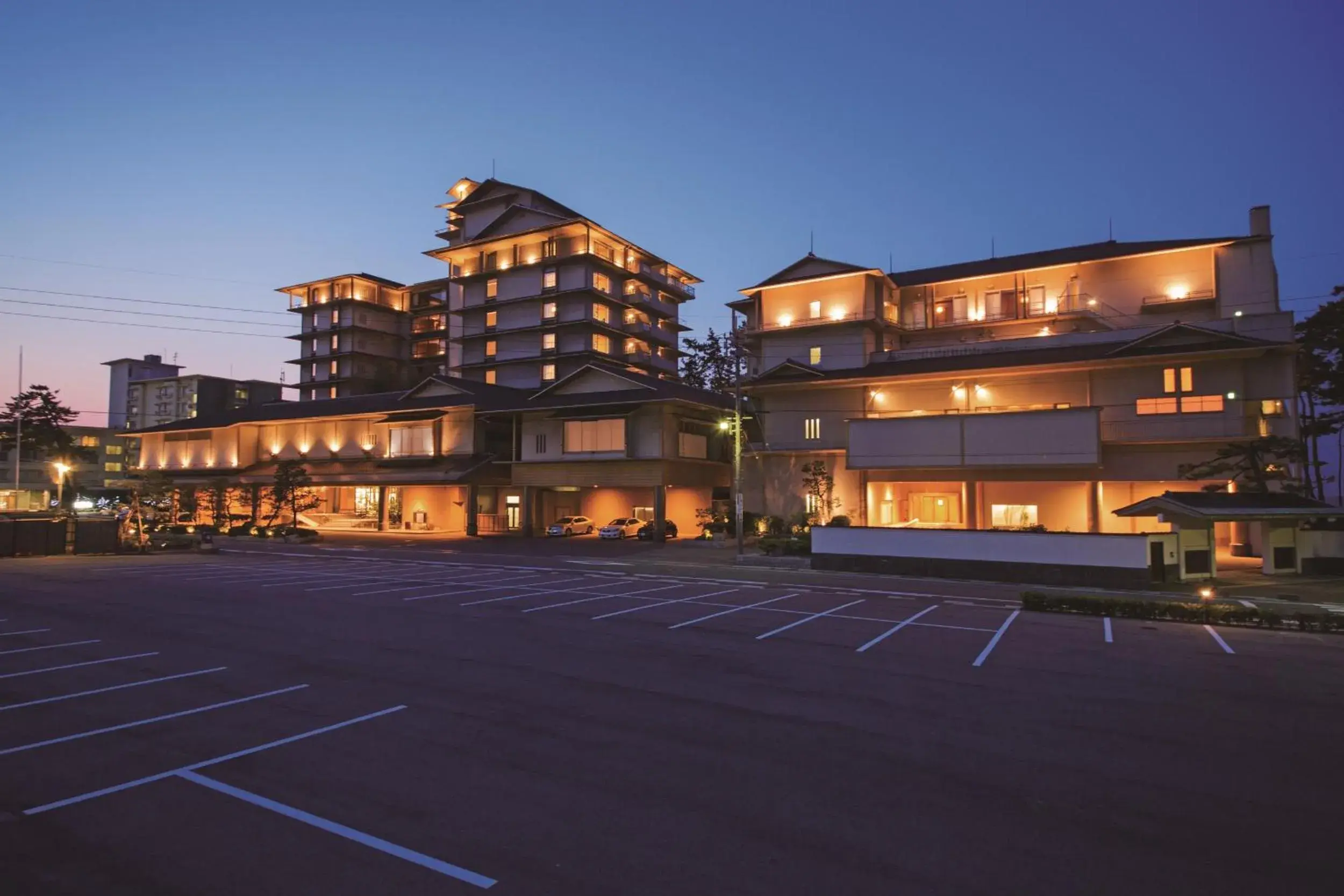 Facade/entrance in Kasuitei Facade/entrance in Kasuitei