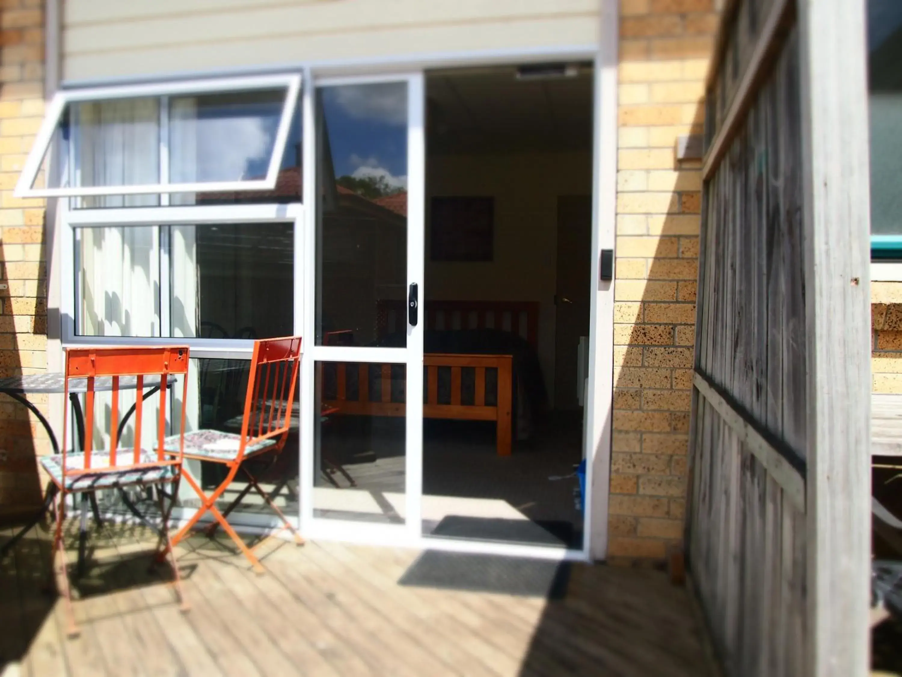 Facade/entrance in Manor Views NZ Facade/entrance in Manor Views NZ