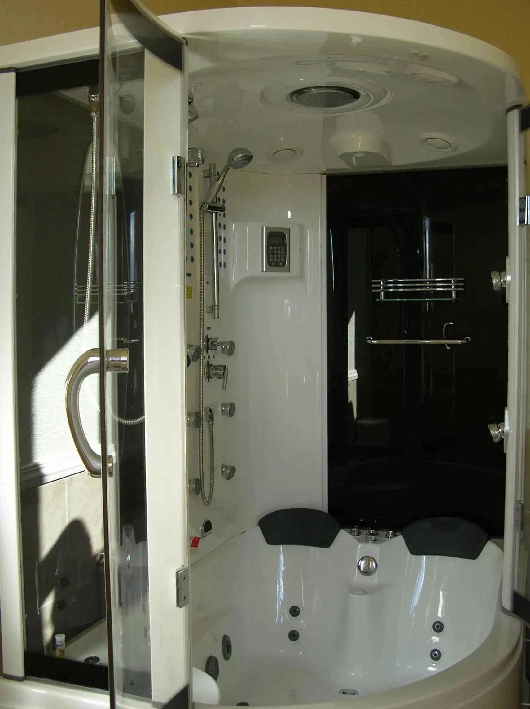 Spa and wellness centre/facilities in Manor Views NZ Spa and wellness centre/facilities in Manor Views NZ