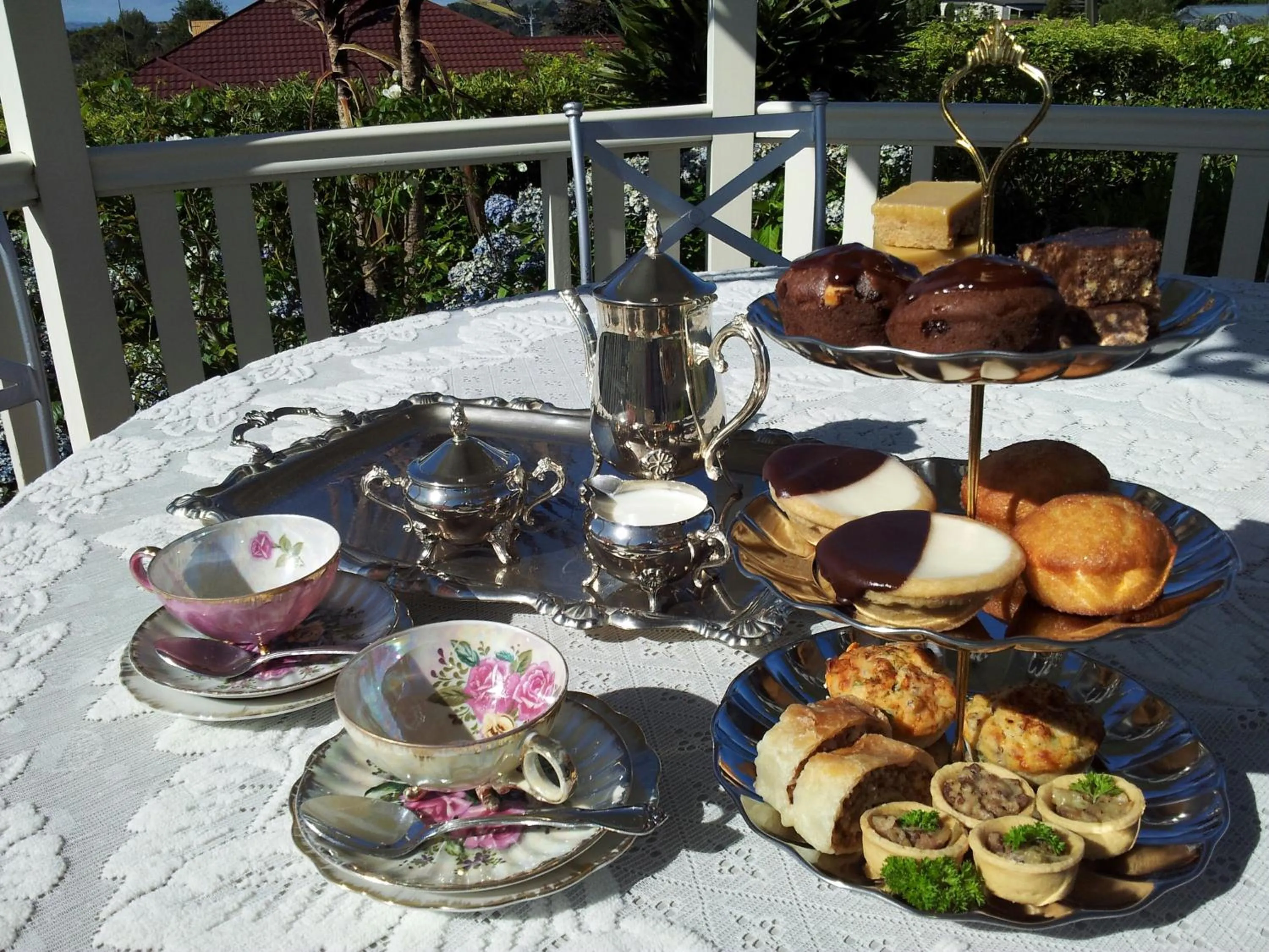 Food and drinks in Manor Views NZ