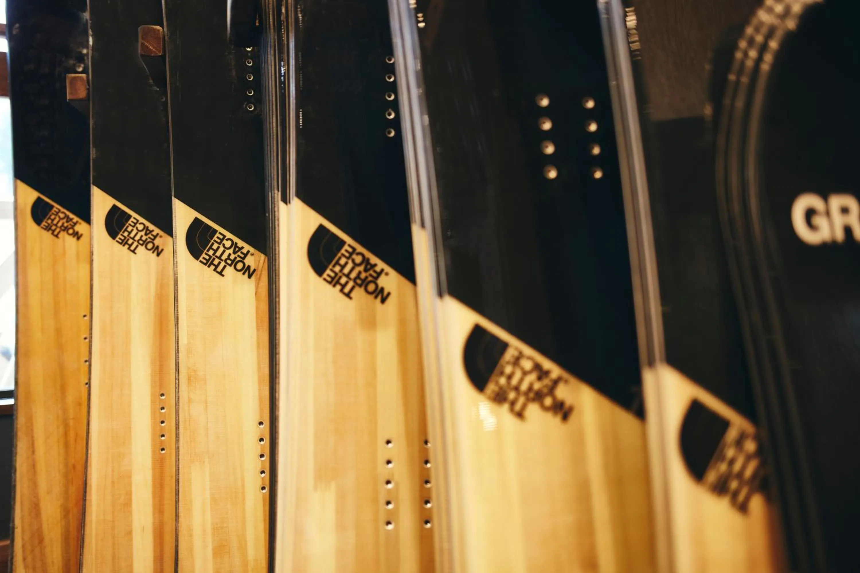 Area and facilities in Shirakaba