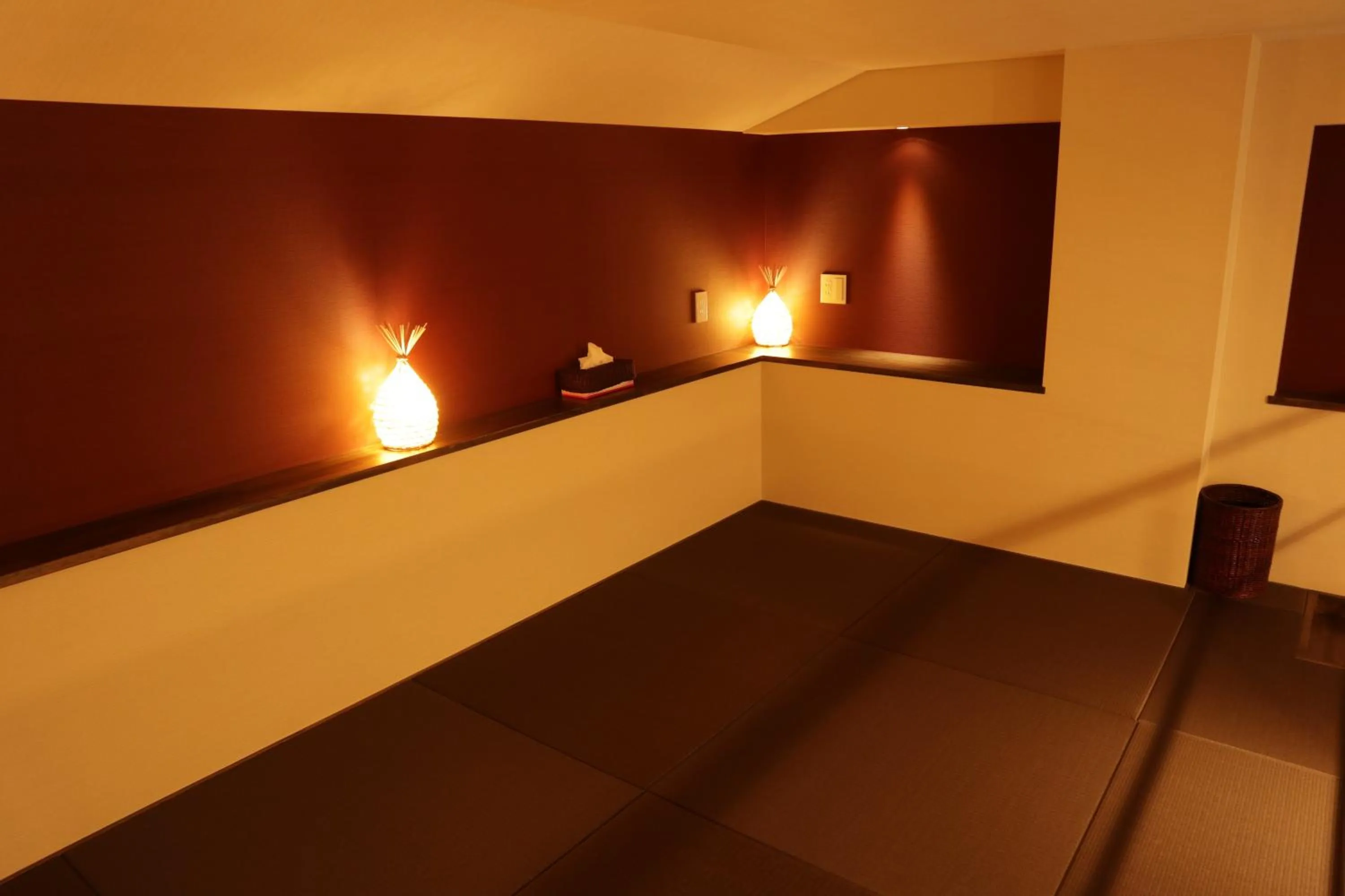 Bedroom, Bed in Shirakaba