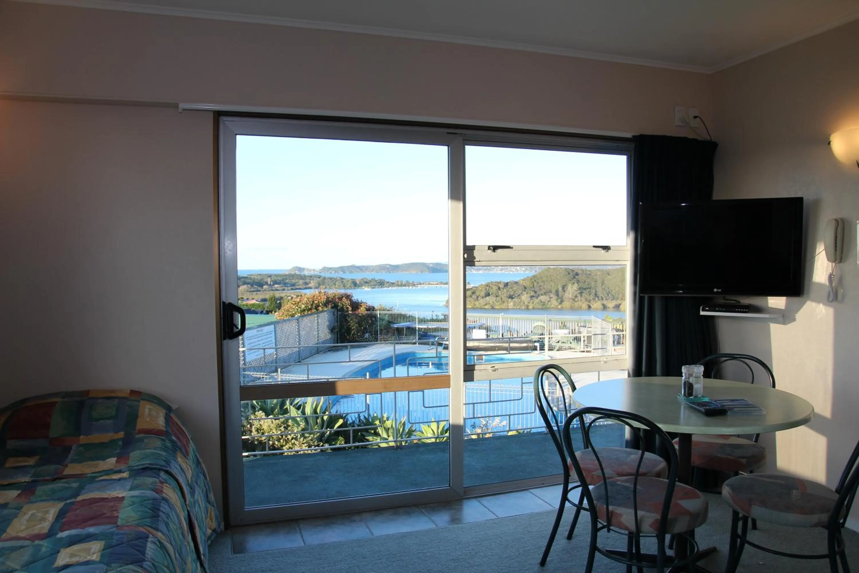 Pool view in Cook's Lookout Motel