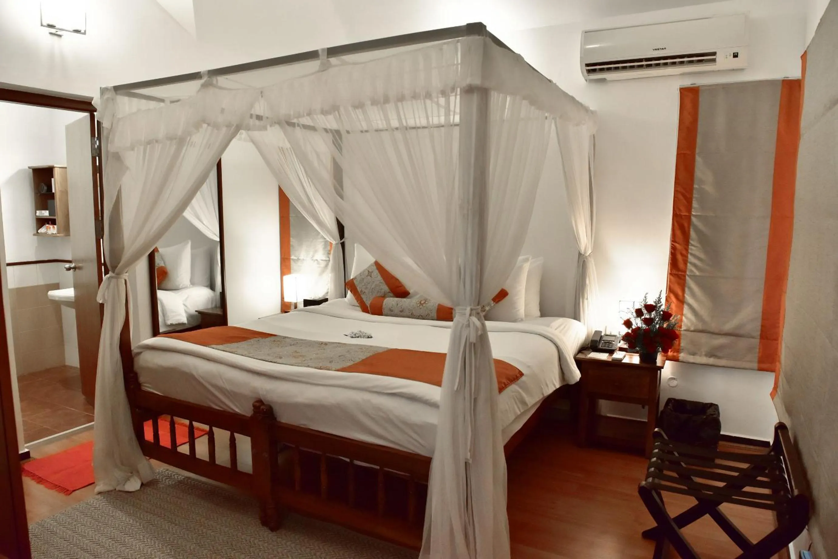 Bed in Niraamaya Wellness Retreats, Surya Samudra, Kovalam