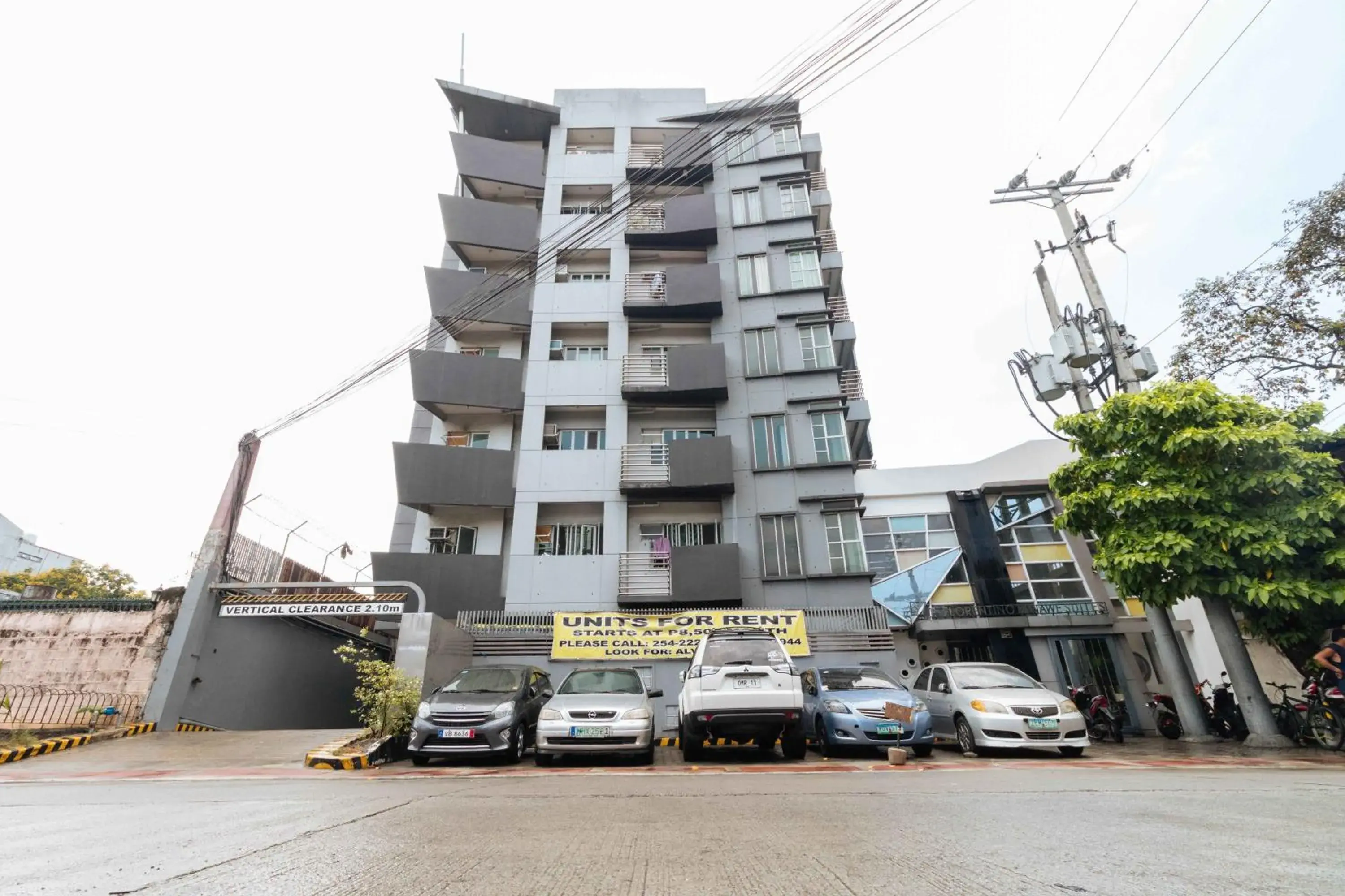 RedDoorz Plus at Banawe Quezon City RedDoorz Plus at Banawe Quezon City