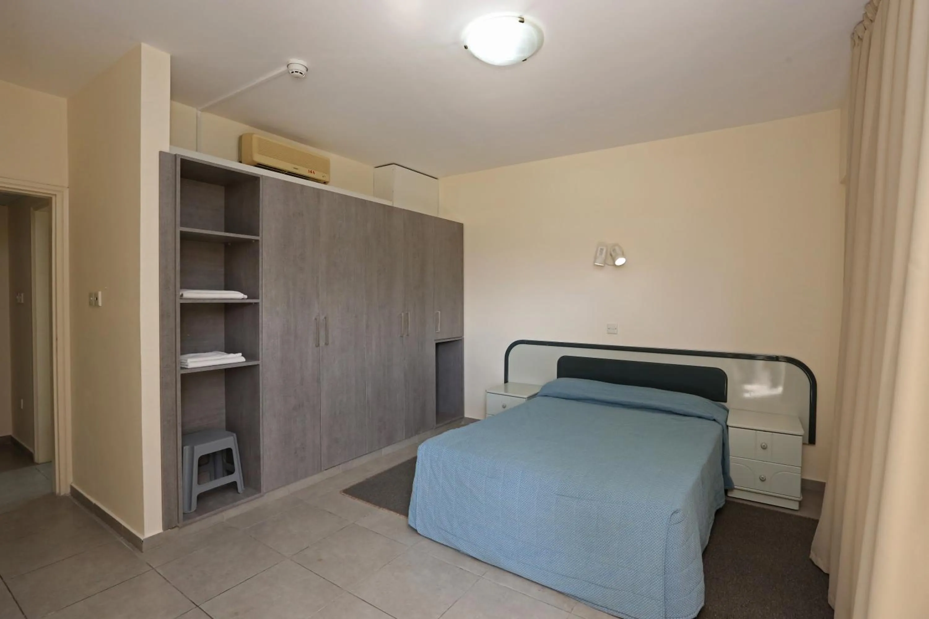 Bed in Sunquest Gardens Holiday Resort