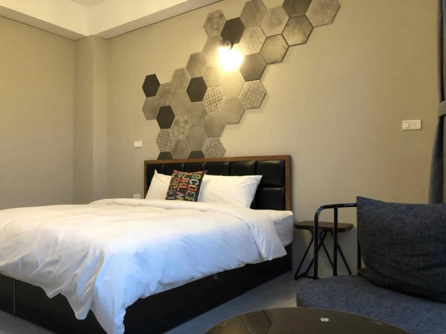 Photo of the whole room, Bed in Kenting Peninsula Inn