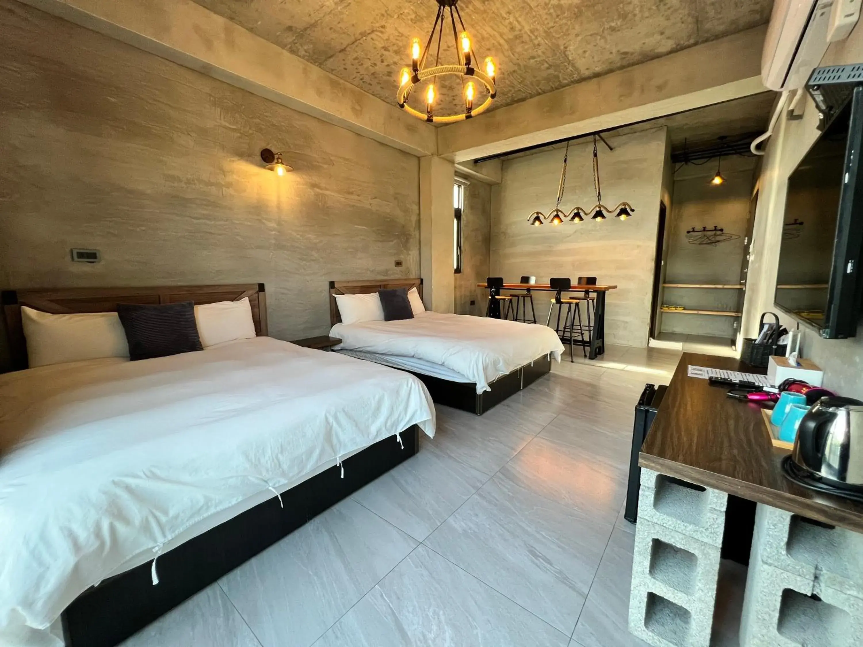 Photo of the whole room, Bed in Kenting Peninsula Inn Photo of the whole room, Bed in Kenting Peninsula Inn