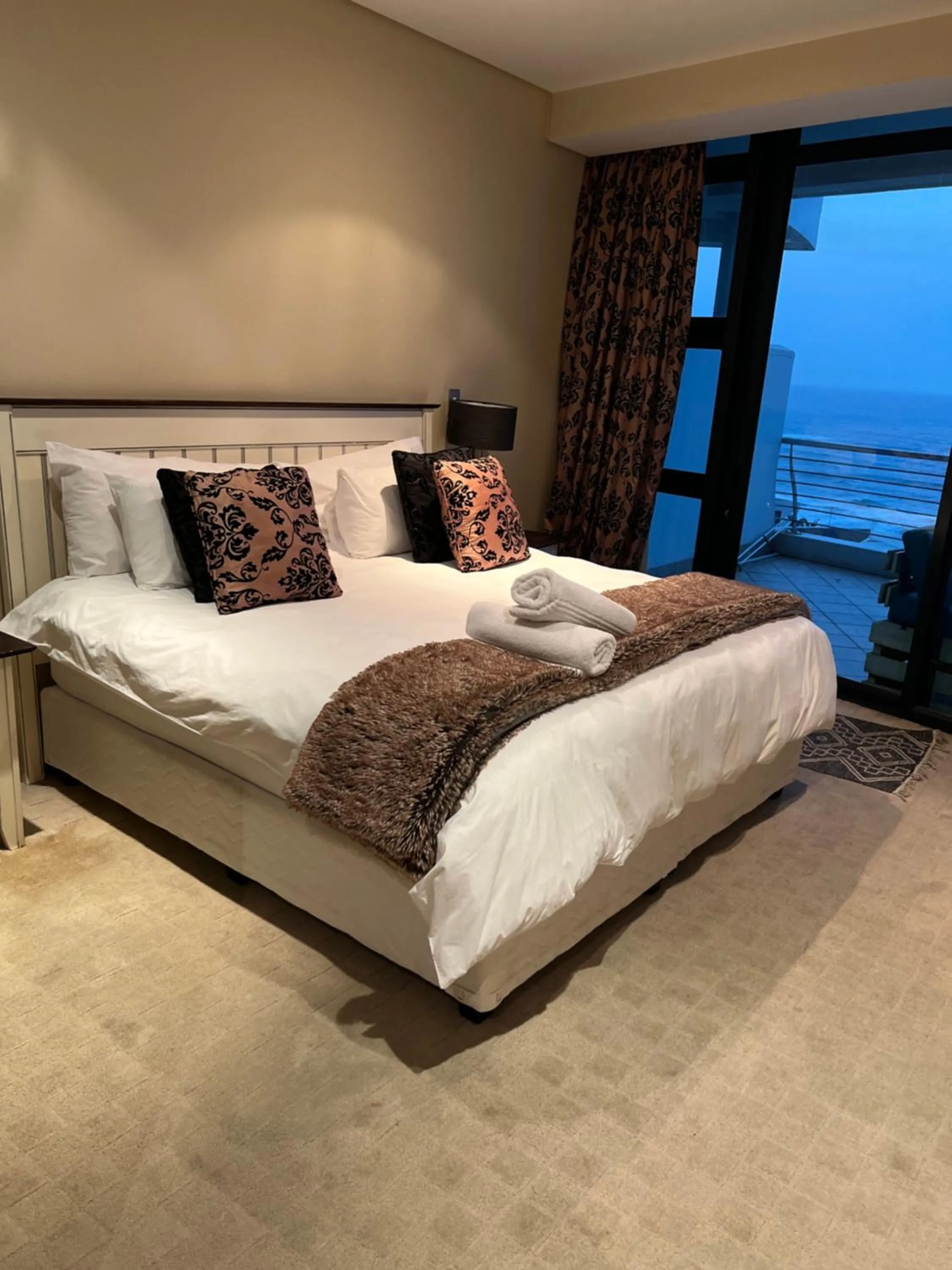 Bed in The Pearls of Umhlanga - Ocean view Apartments