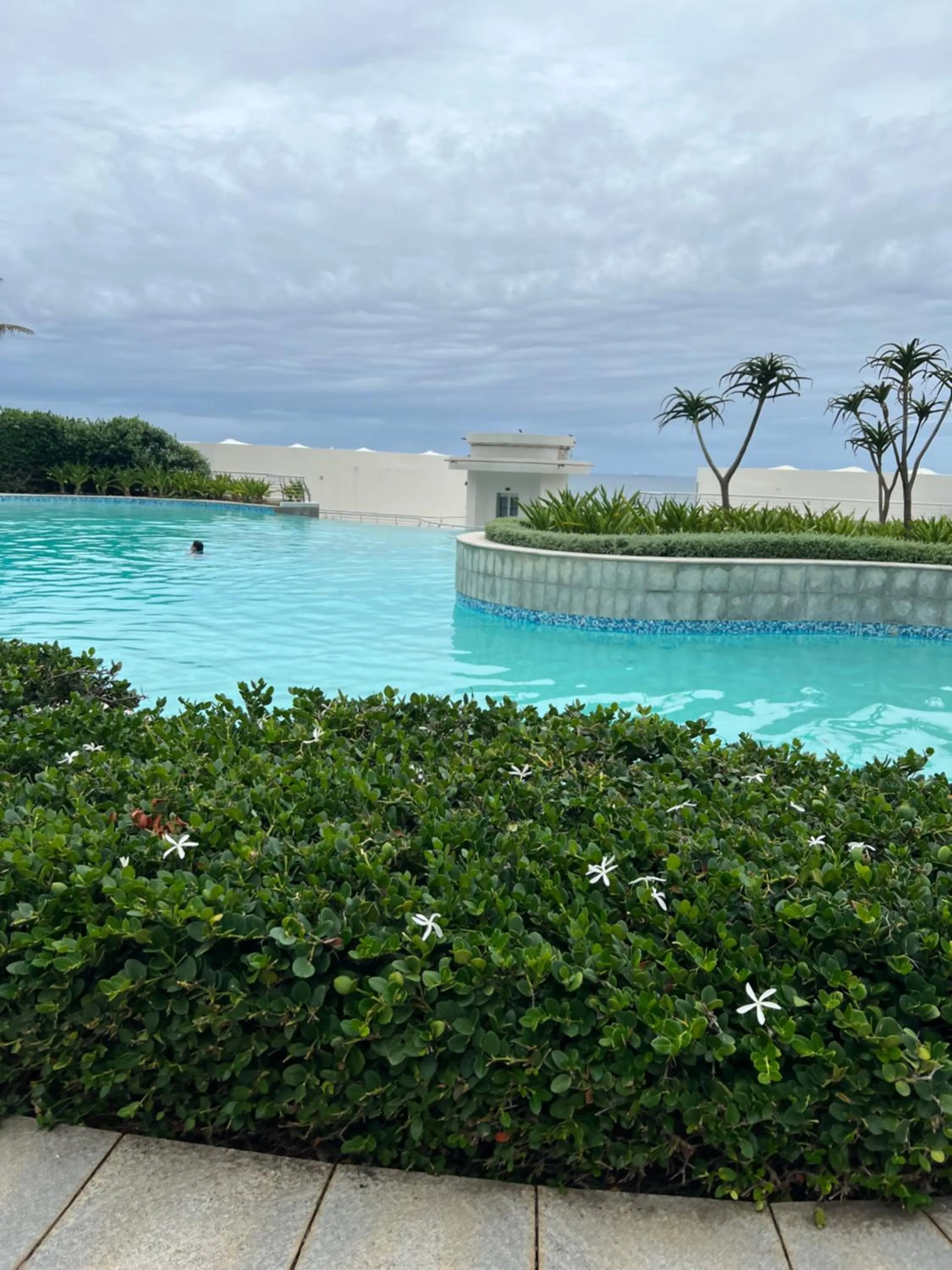 Swimming pool in The Pearls of Umhlanga - Ocean view Apartments