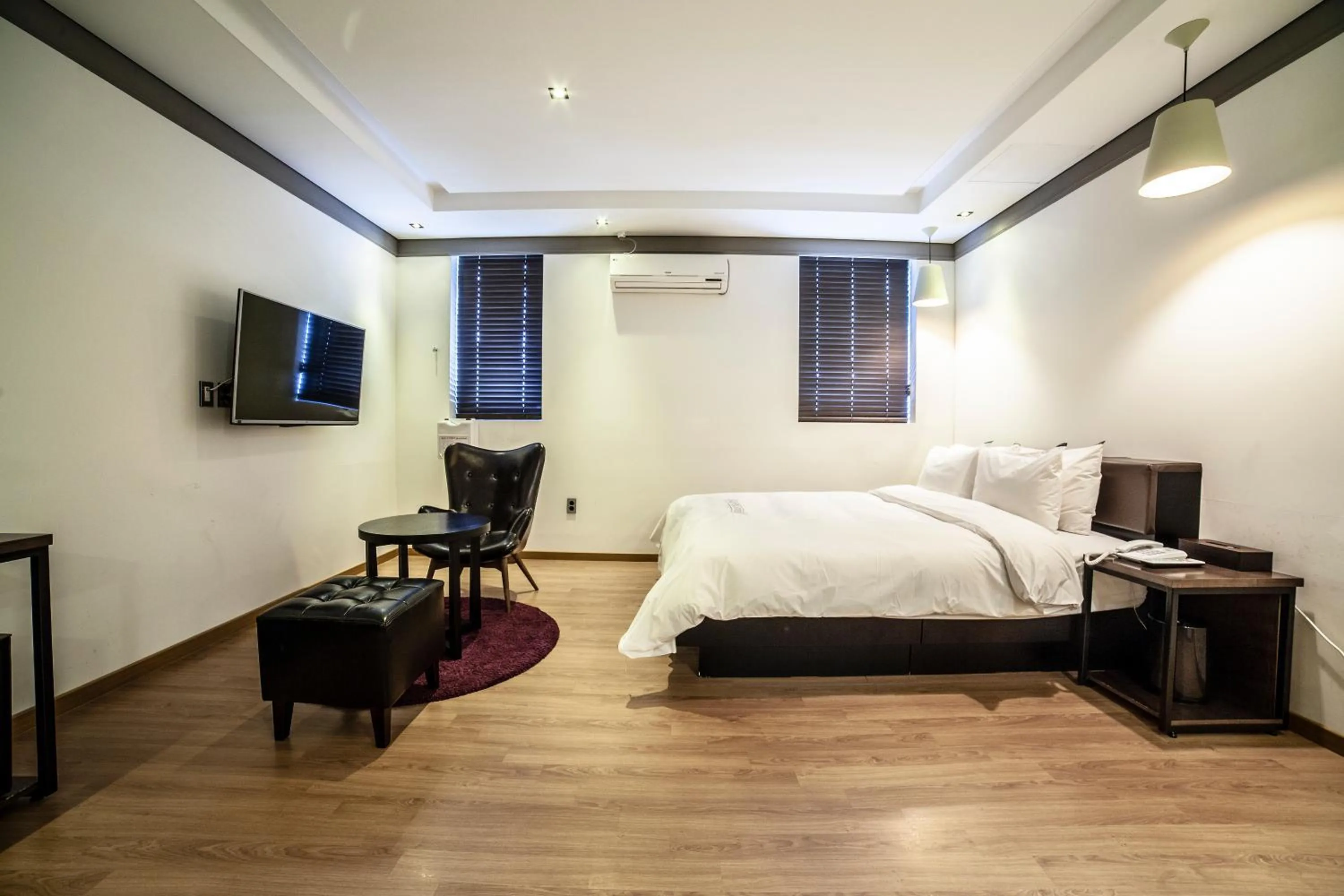 Bed in Hotel Stay 53