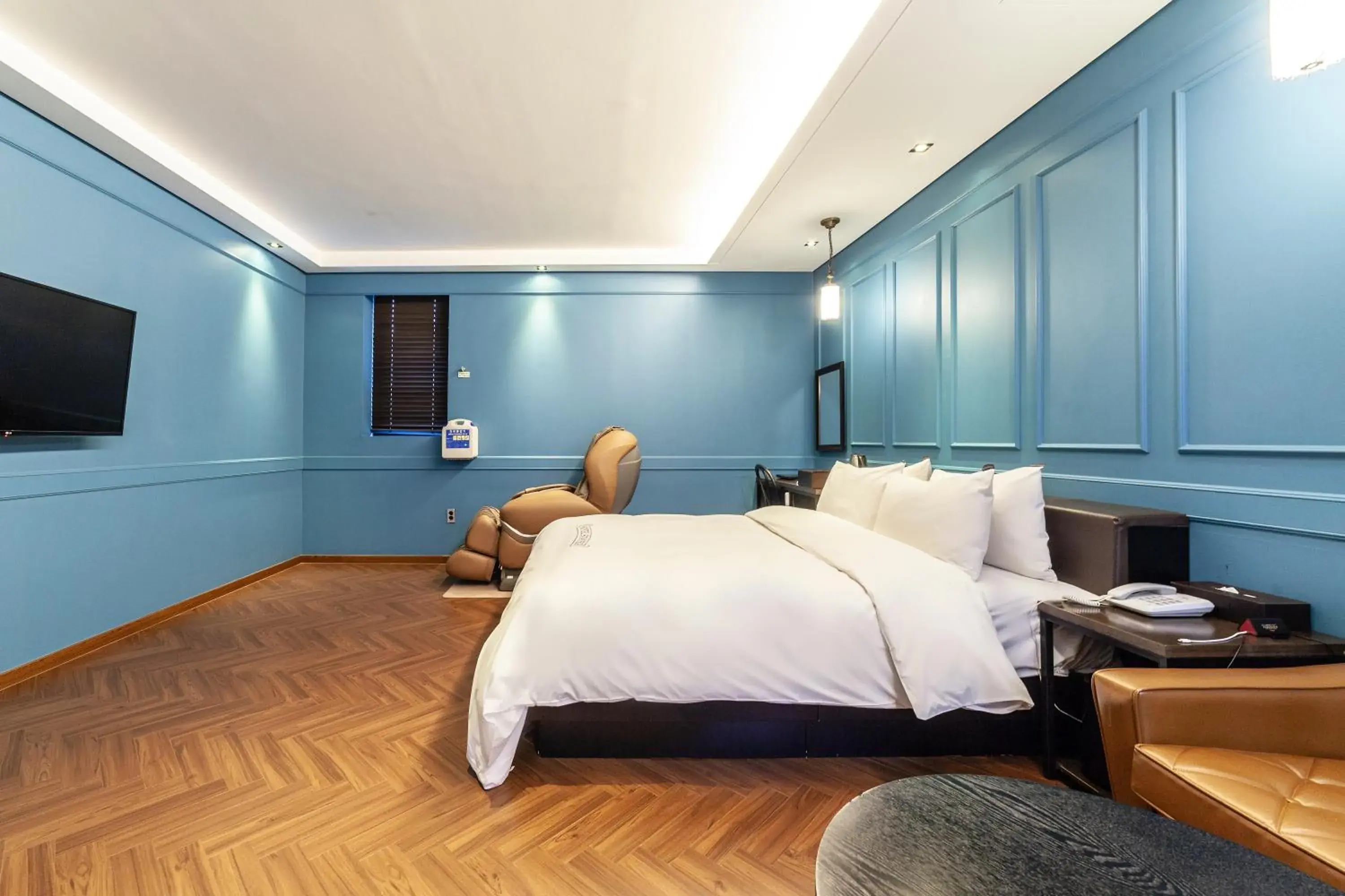 Bed in Hotel Stay 53 Bed in Hotel Stay 53