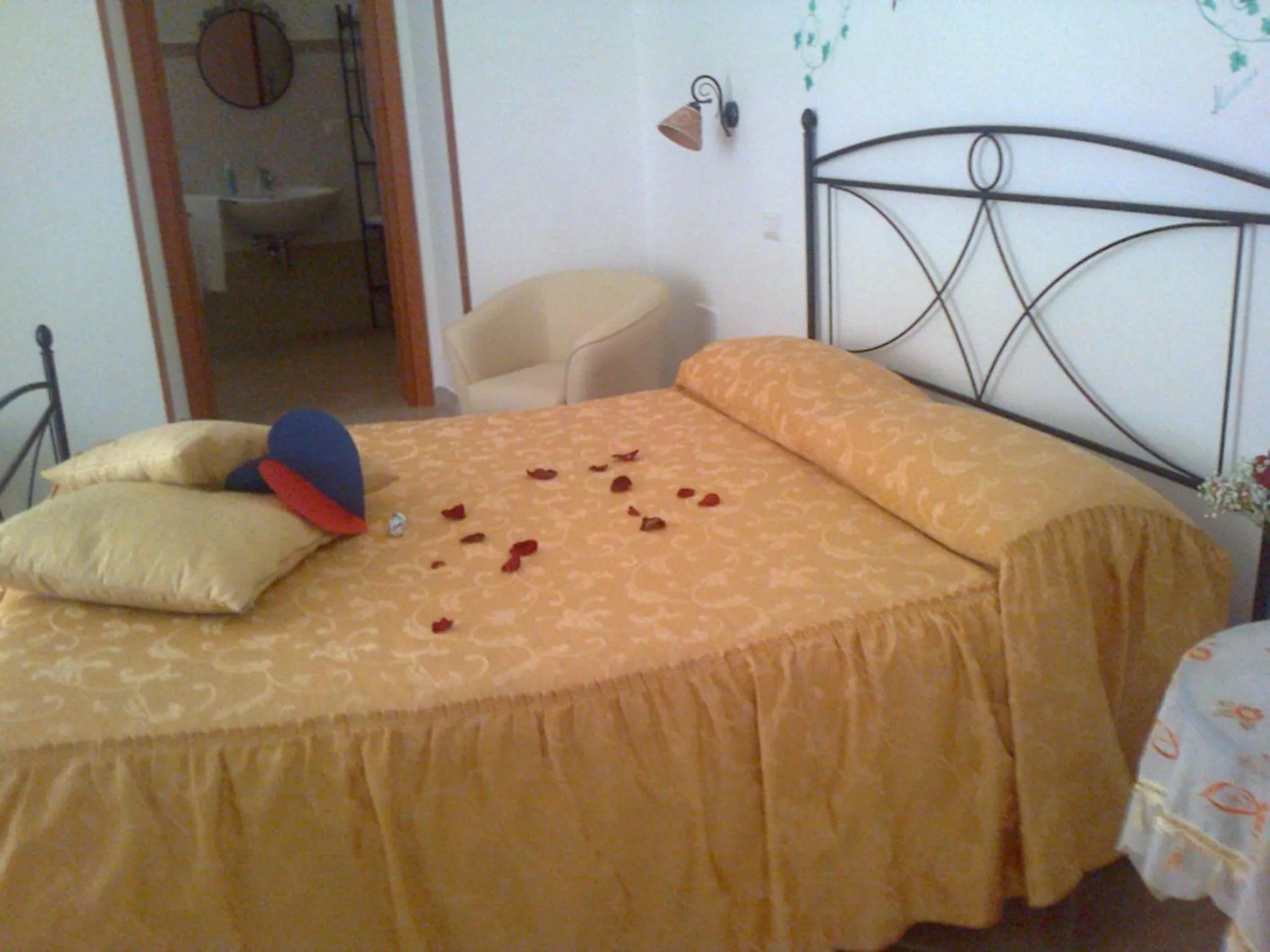 Bathroom, Bed in A Pastaiola